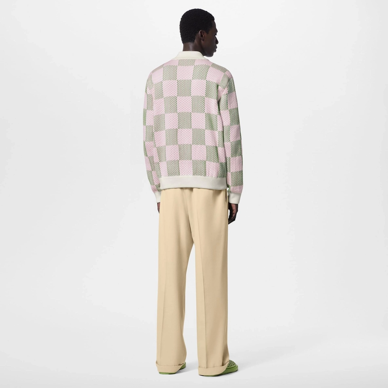 23b260850d4c3.png