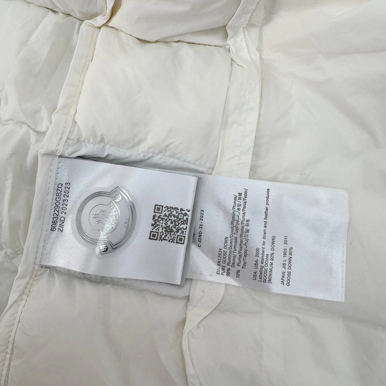 5ba74f21dd1ed.jpg