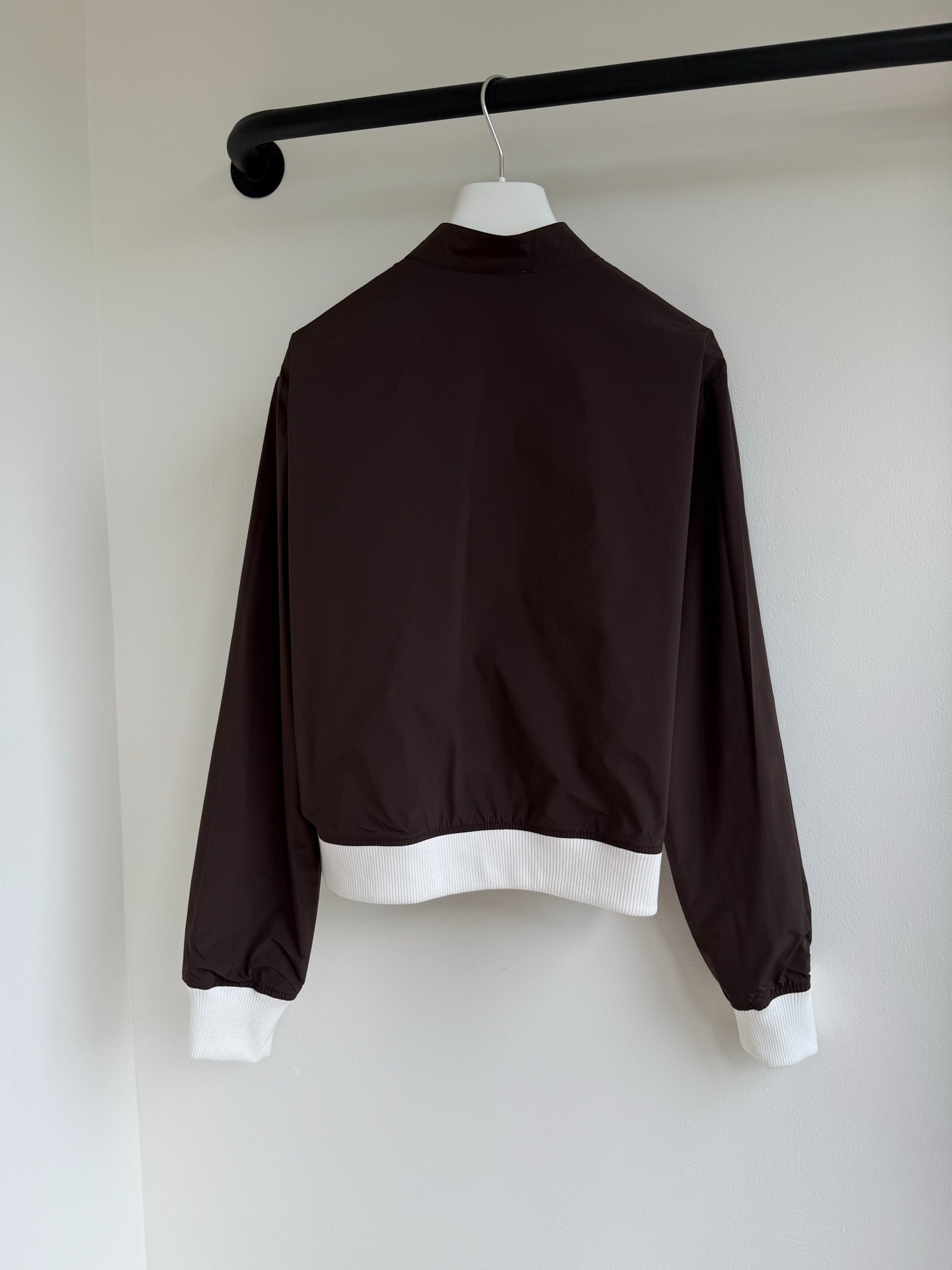 b6096b86d2ae7.jpg