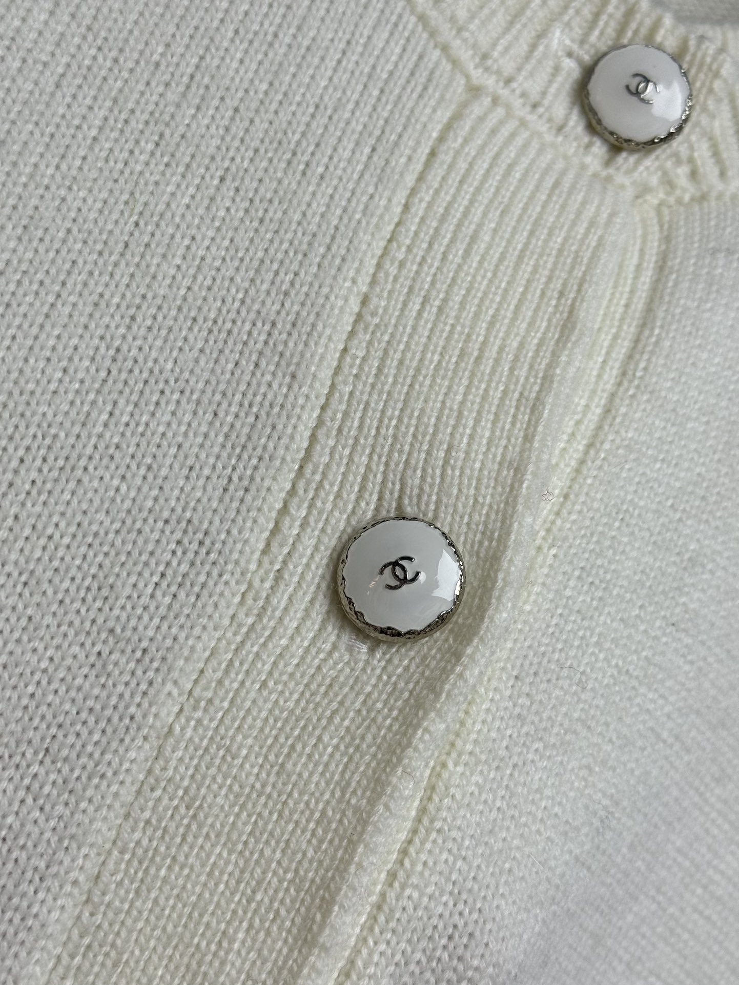 image_4.jpg