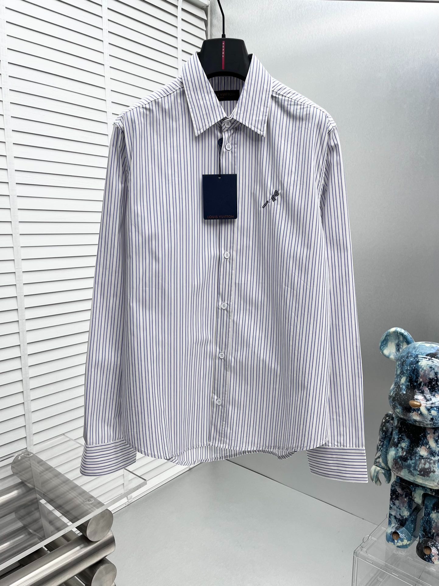 루*비통 25ss 신상 스트라이프 캐주얼 셔츠