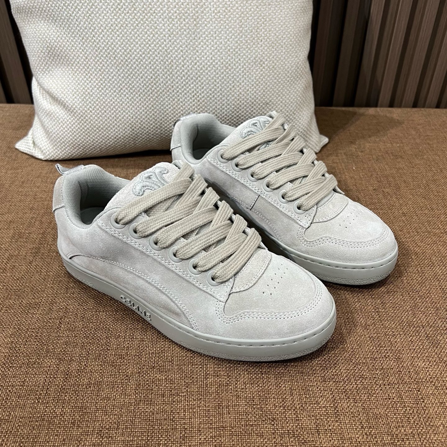 셀*느 25 초봄 캐주얼 스니커즈