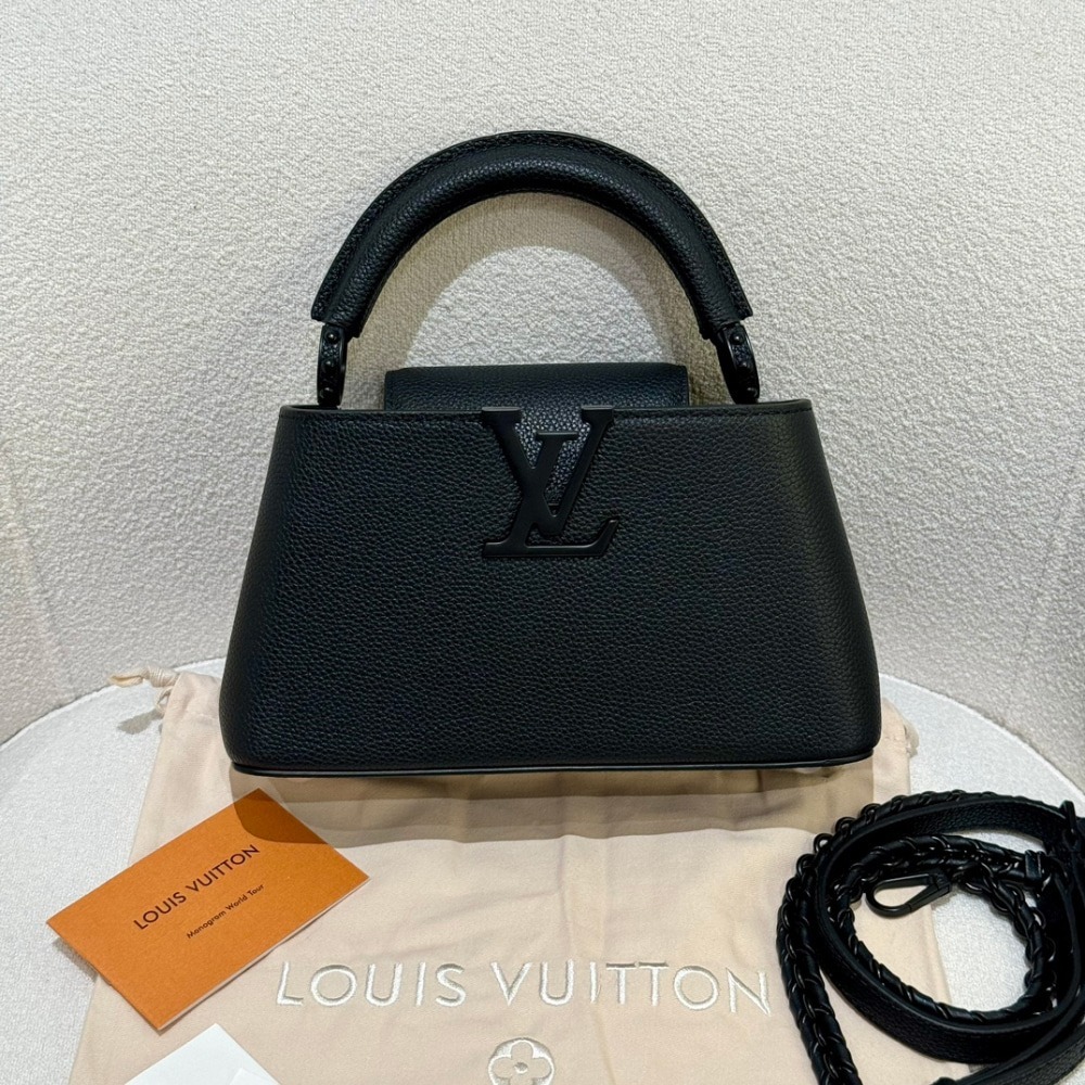 루이비* 카퓌신 이스트 웨스트 미니 백 M23955 