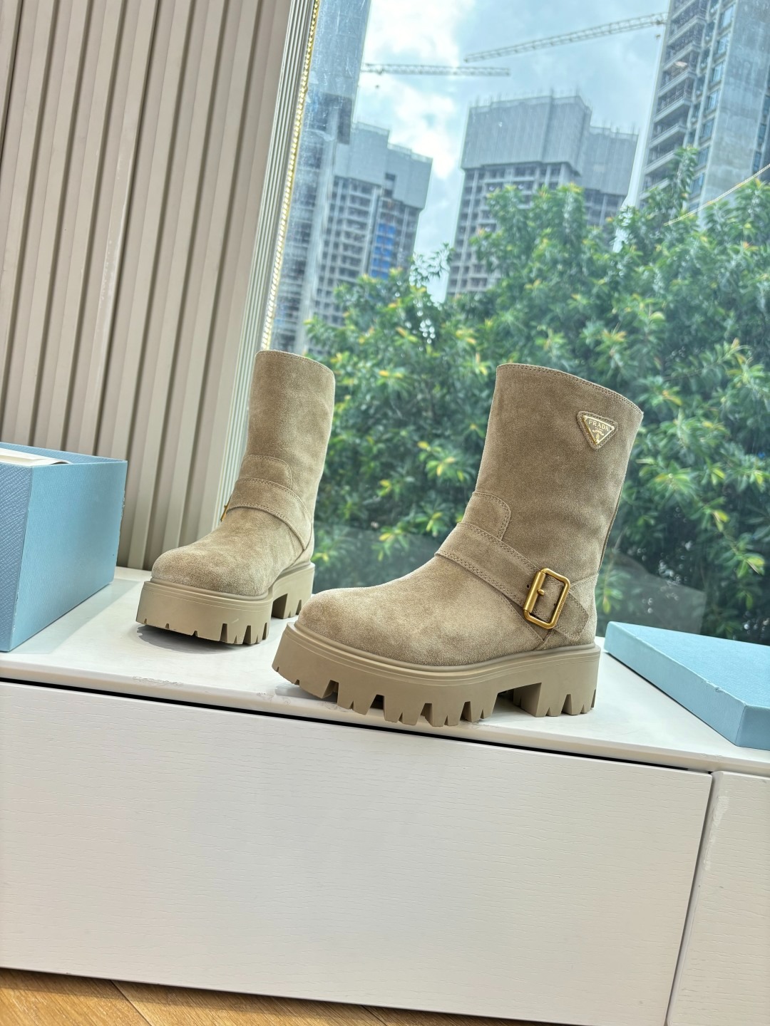 프*다 25 가을/겨울 클래식 라이더 부츠