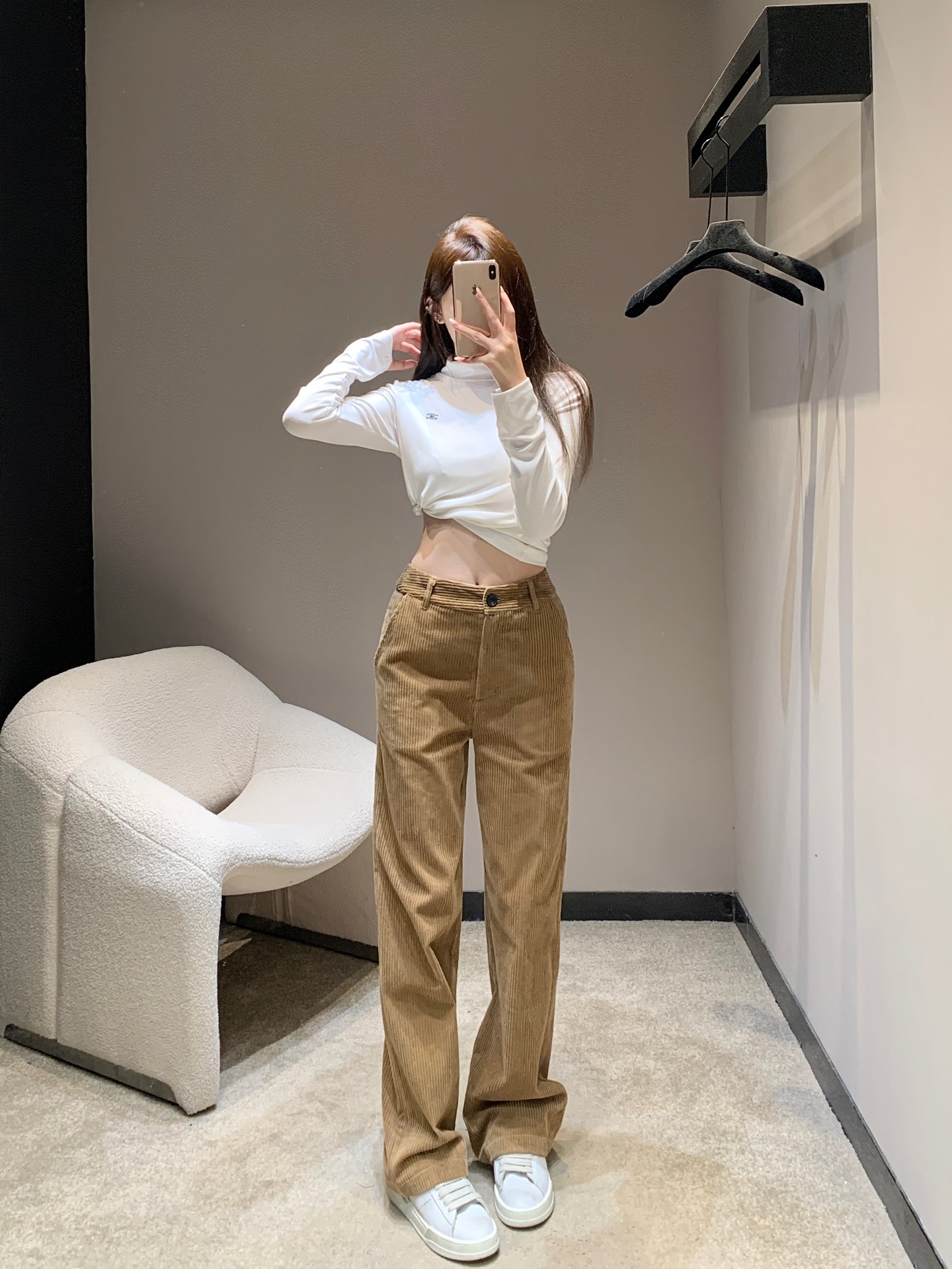 미*미* 25Fw 신상 아플리케 코듀로이 일자바지