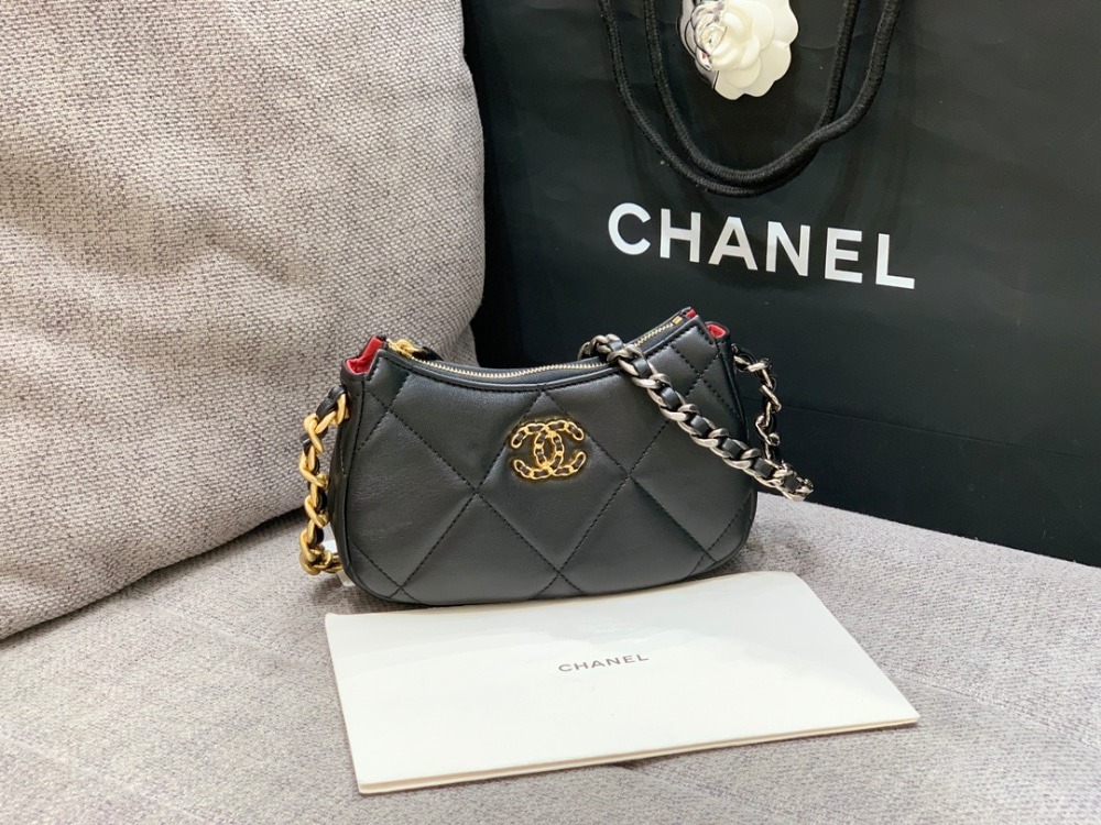 샤* 24SS 19클러치 나인틴 체인 호보백 숄더백 미니 블랙 AP3763 