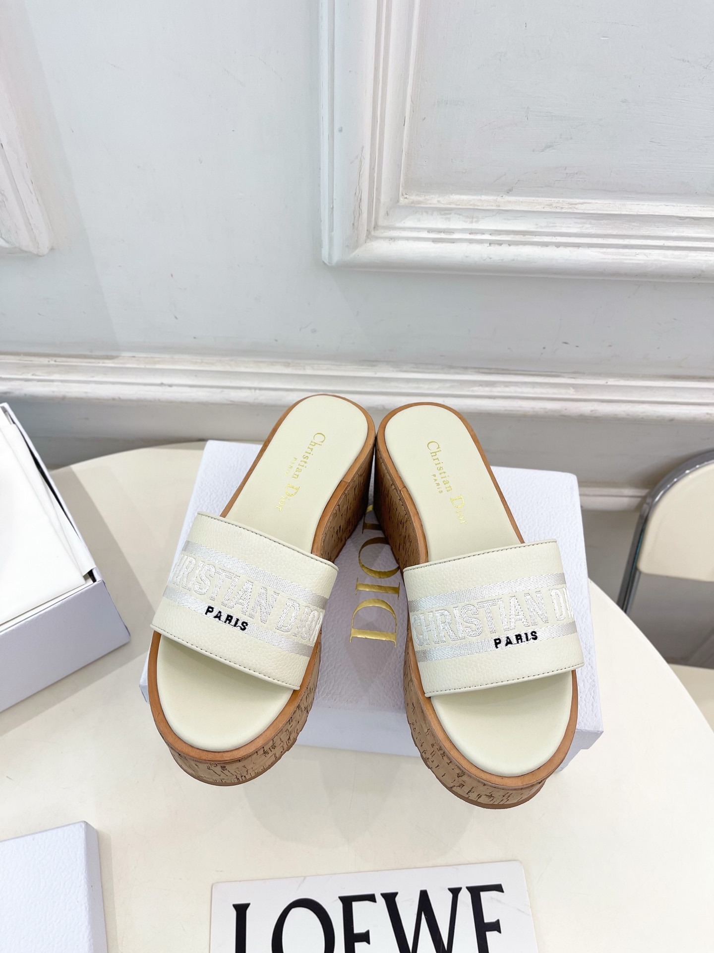 디* 25 신상 Dway 웨지힐 통굽 슬리퍼