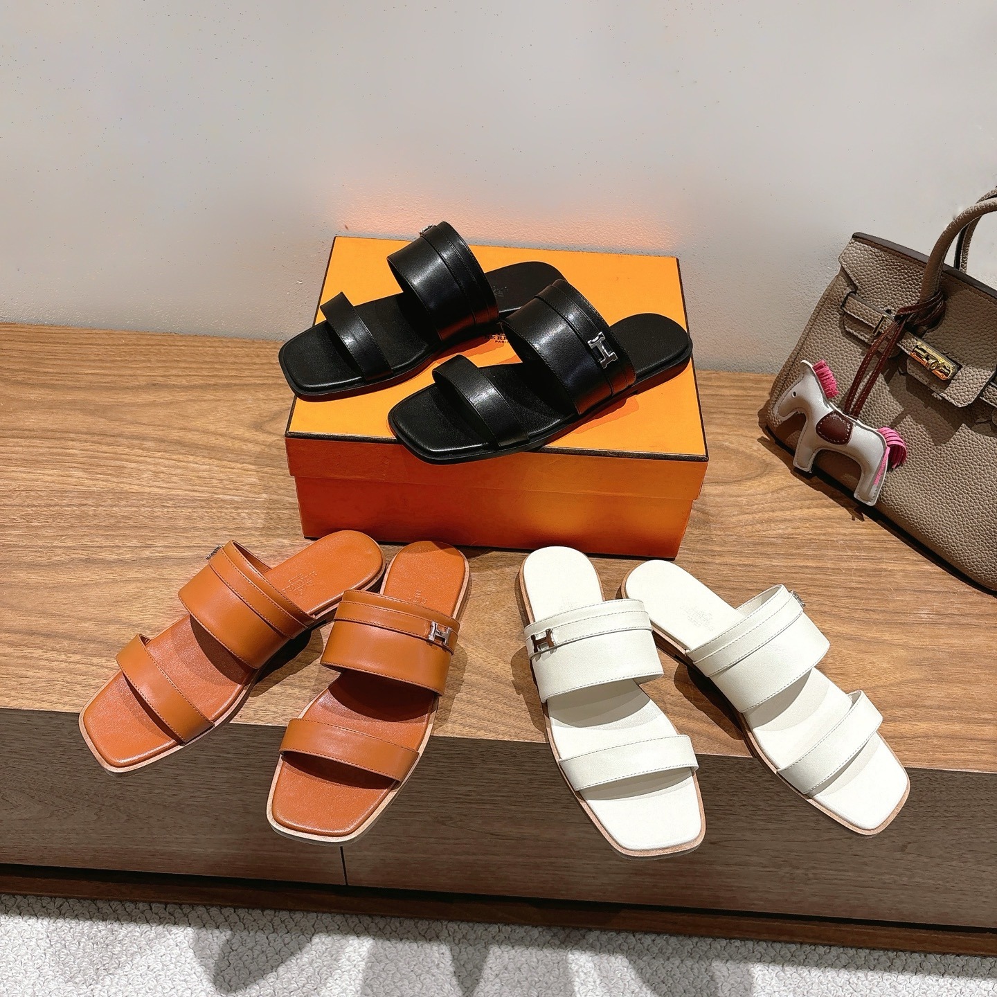 에*메스 2025 신상 플랫 슬리퍼