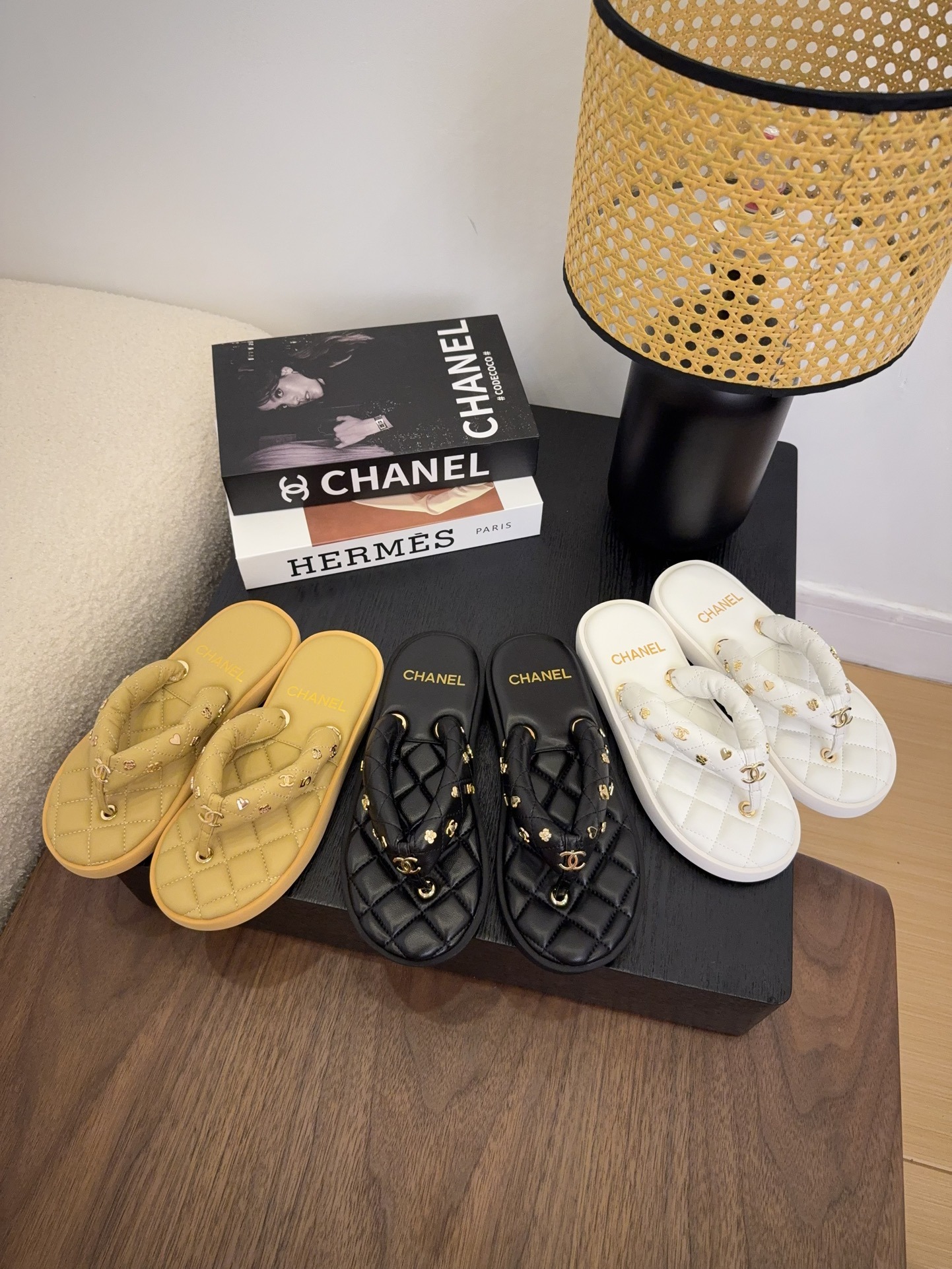 샤*25 신상 퀼팅 조리 슬리퍼