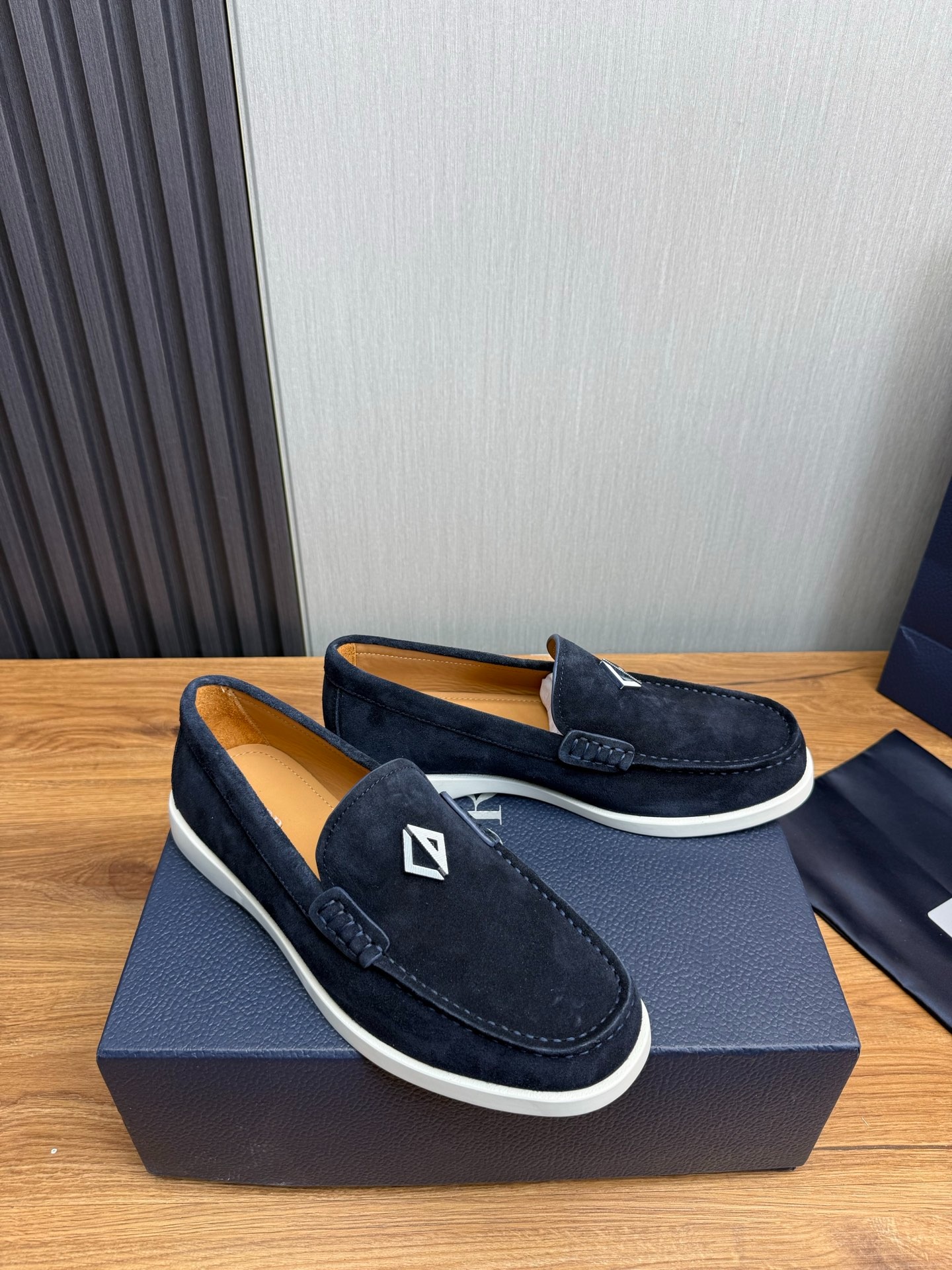 디* 남성 가을 신상 로퍼