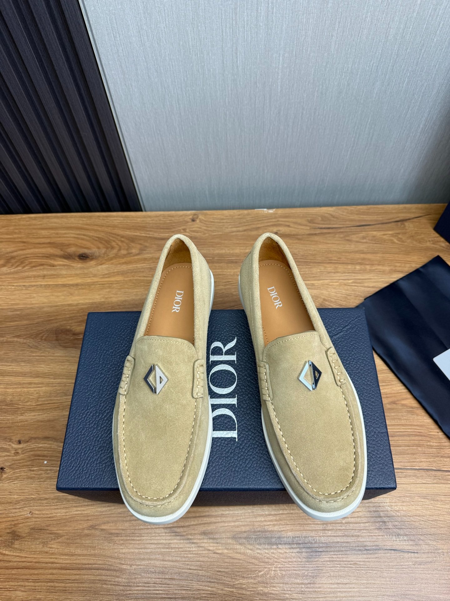 디* 남성 가을 신상 로퍼