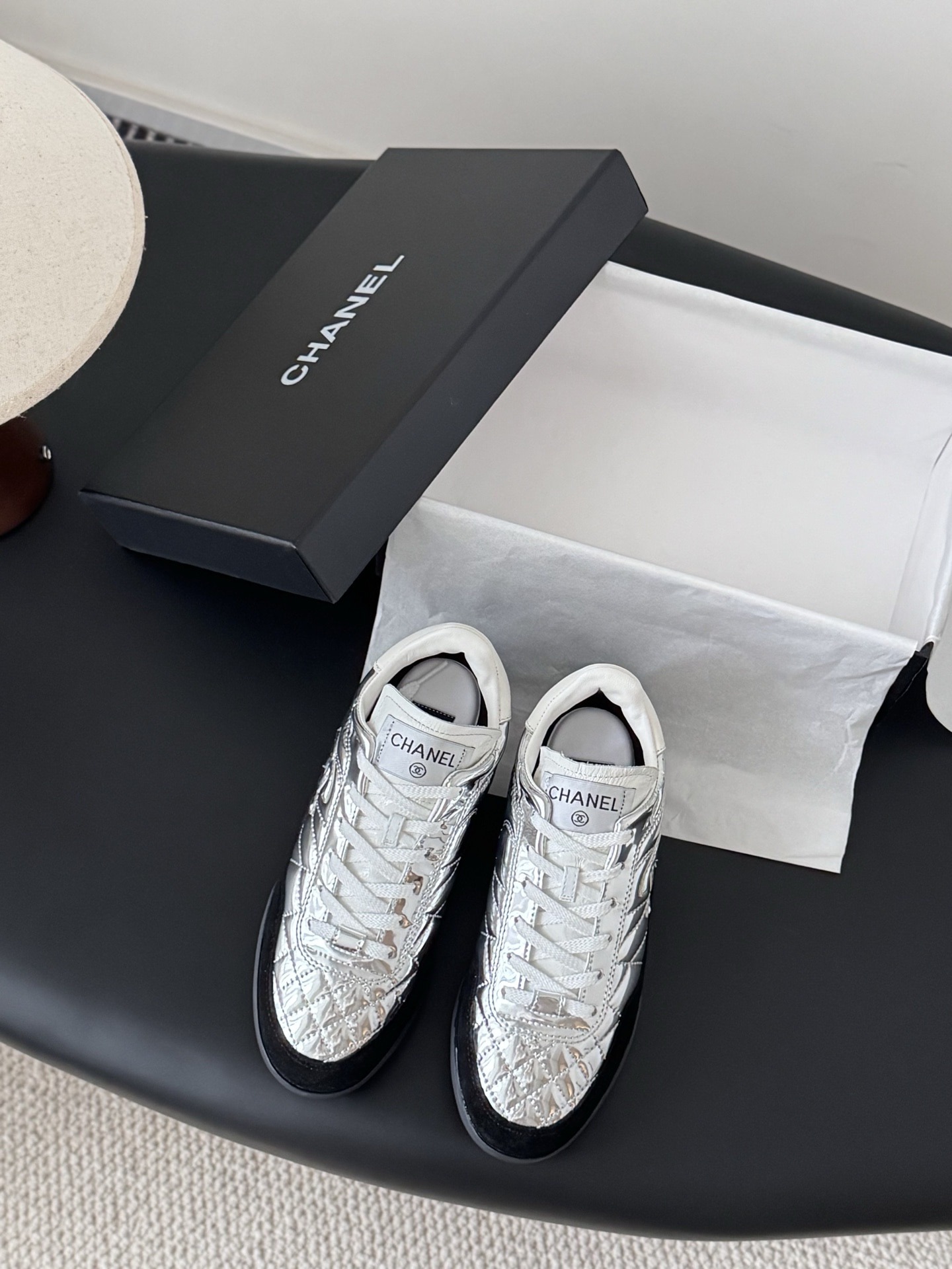 샤* 신상 퀼팅 운동화