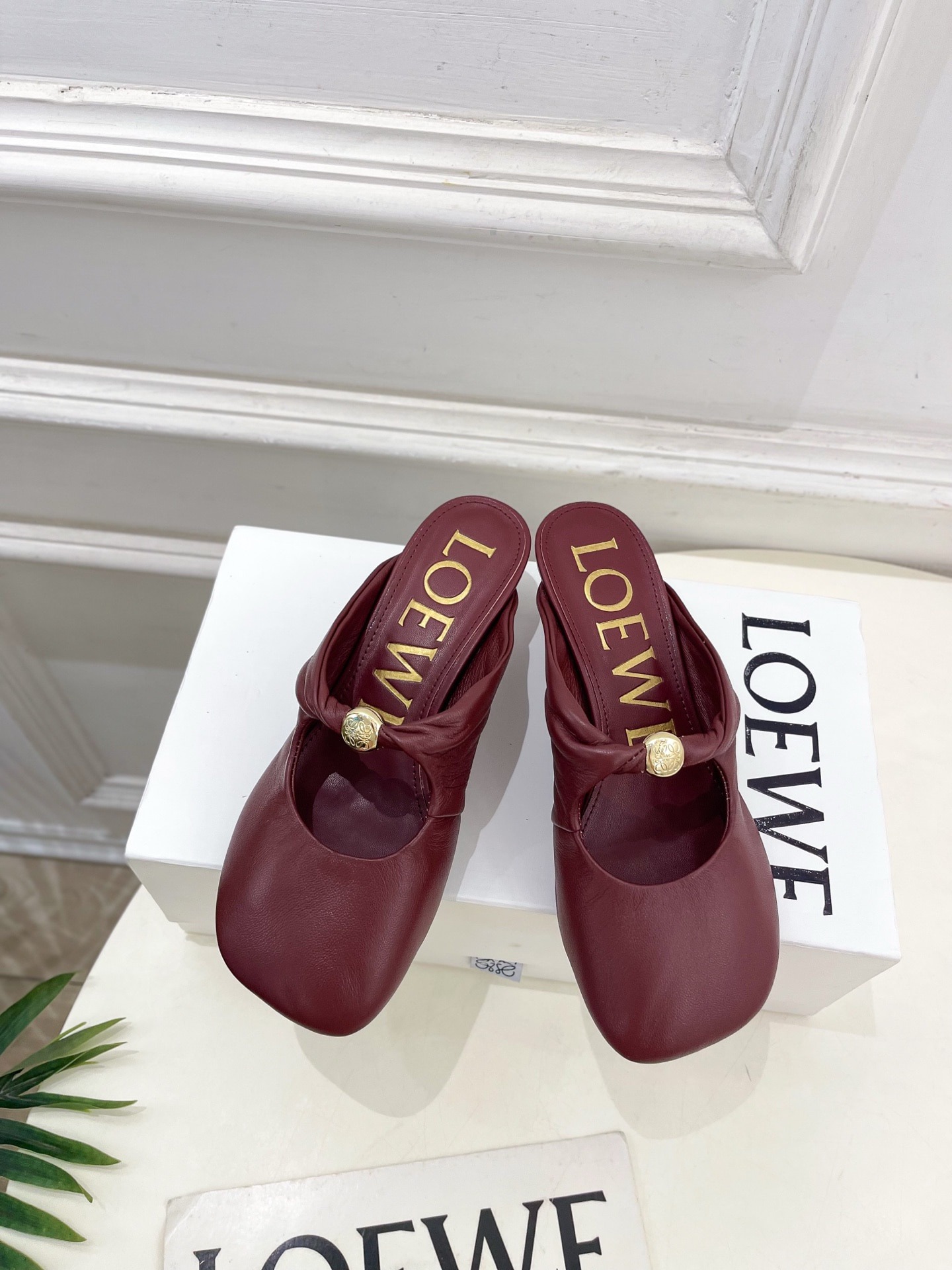 로*베 25 봄여름 신상 페블 뮬러힐