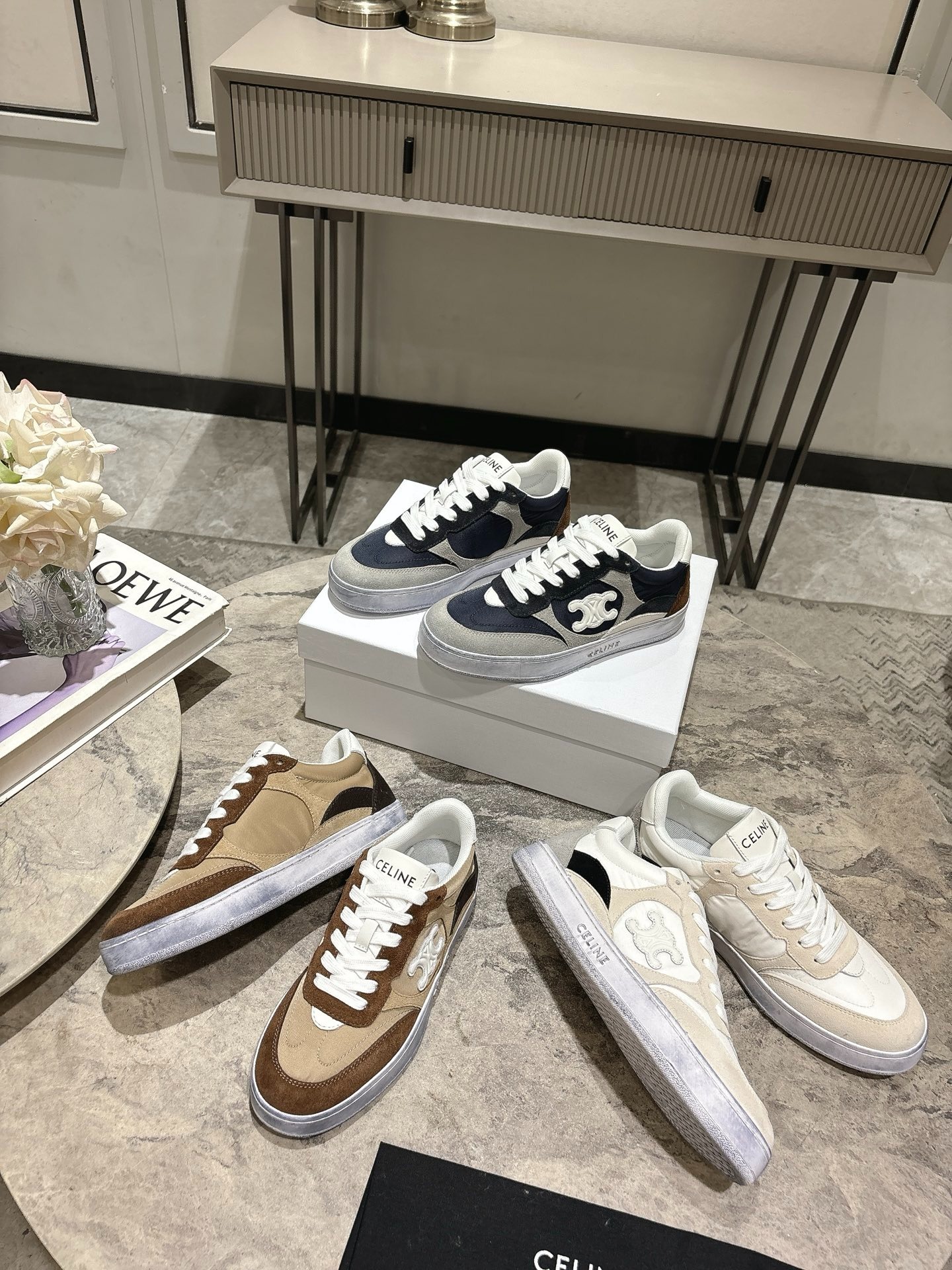 셀*느 신상 스니커즈