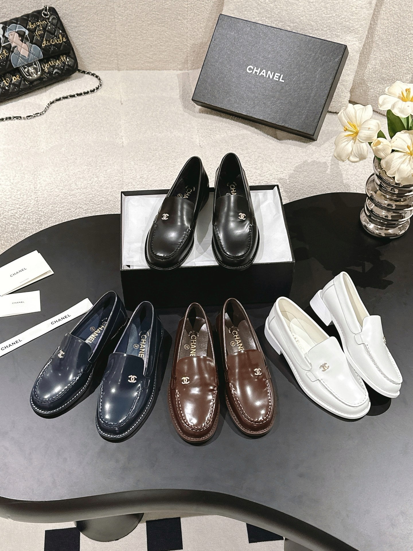 샤* 이른 봄 신상 로퍼