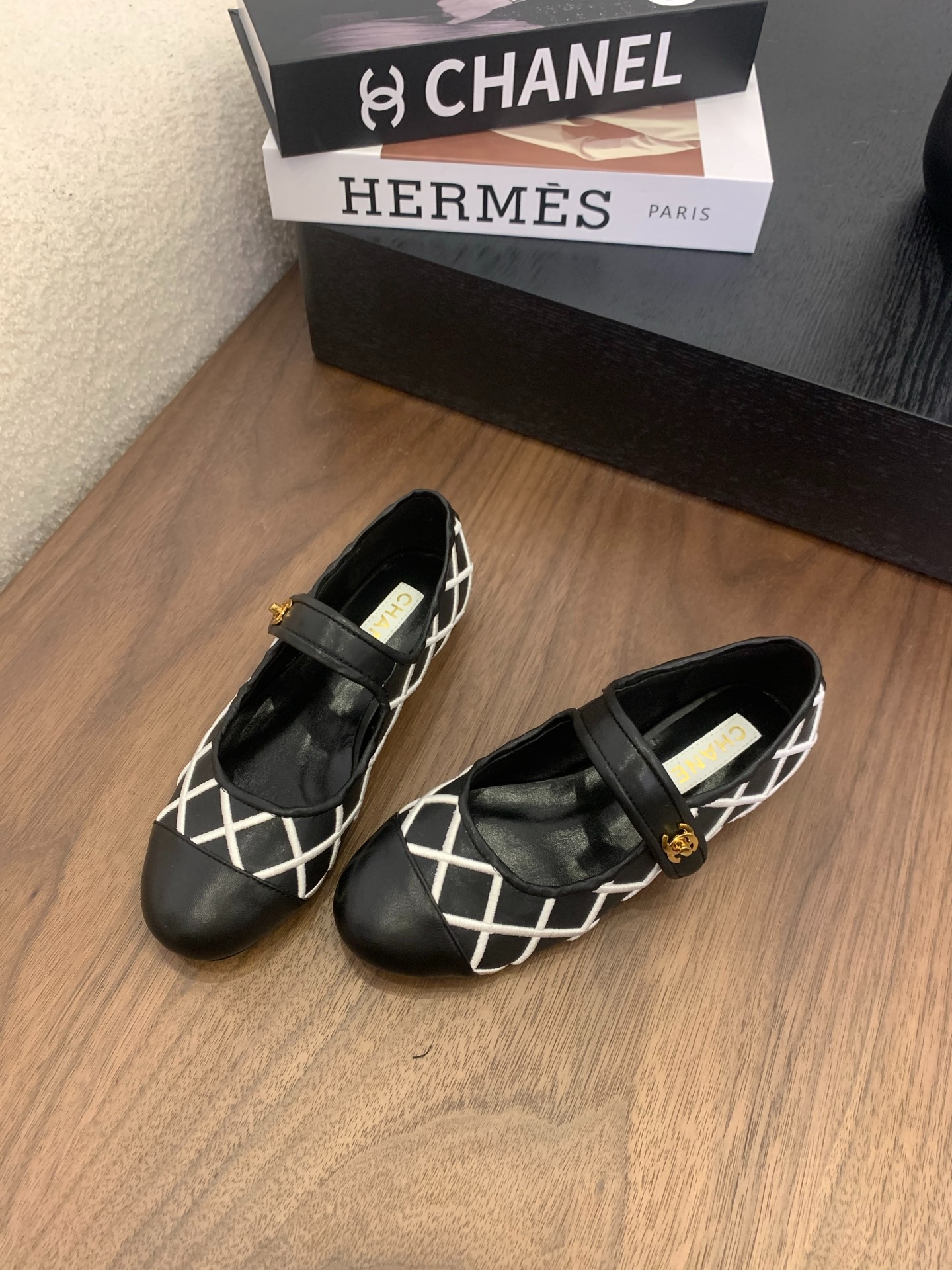 샤*25 신상 플랫 메리제인 플랫