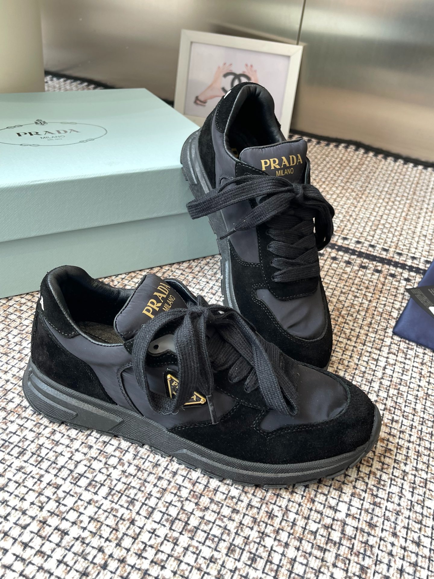 프*다 25ss NEW 삼각로고 스니커즈