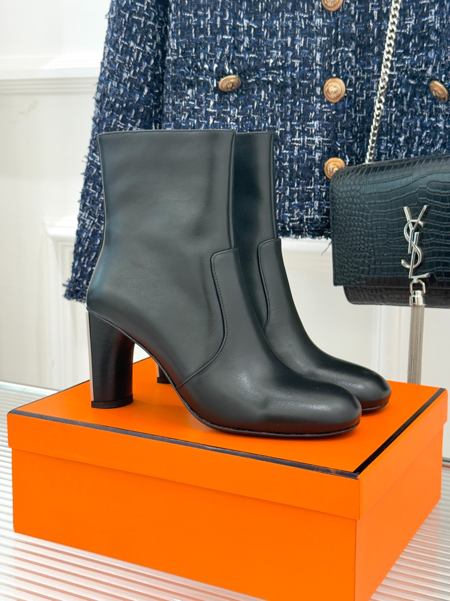 에*메스 25WF 신상 스틸레토 앵클부츠