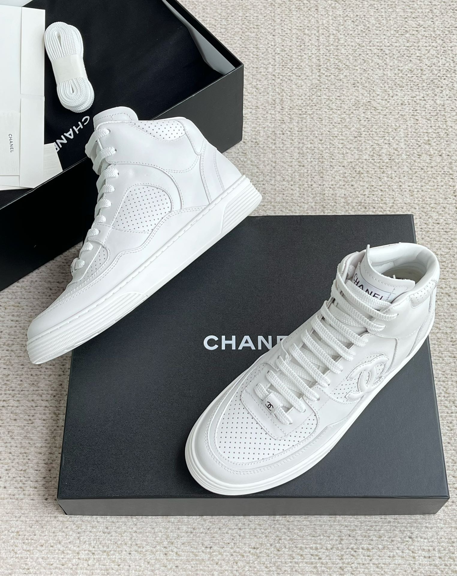 샤* 카프스킨 남성 스니커즈