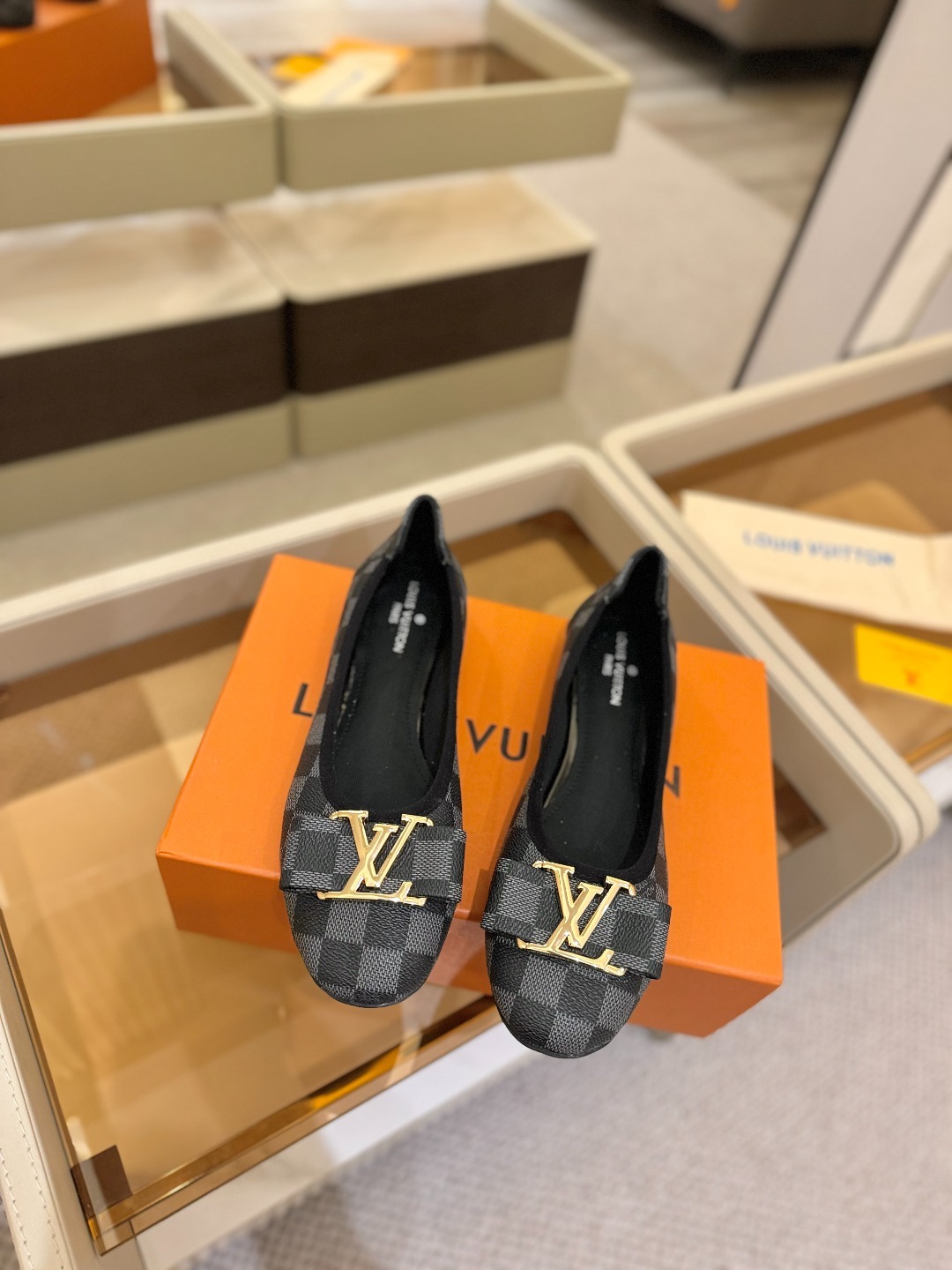 루*비통25 발레리나 플랫 슈즈