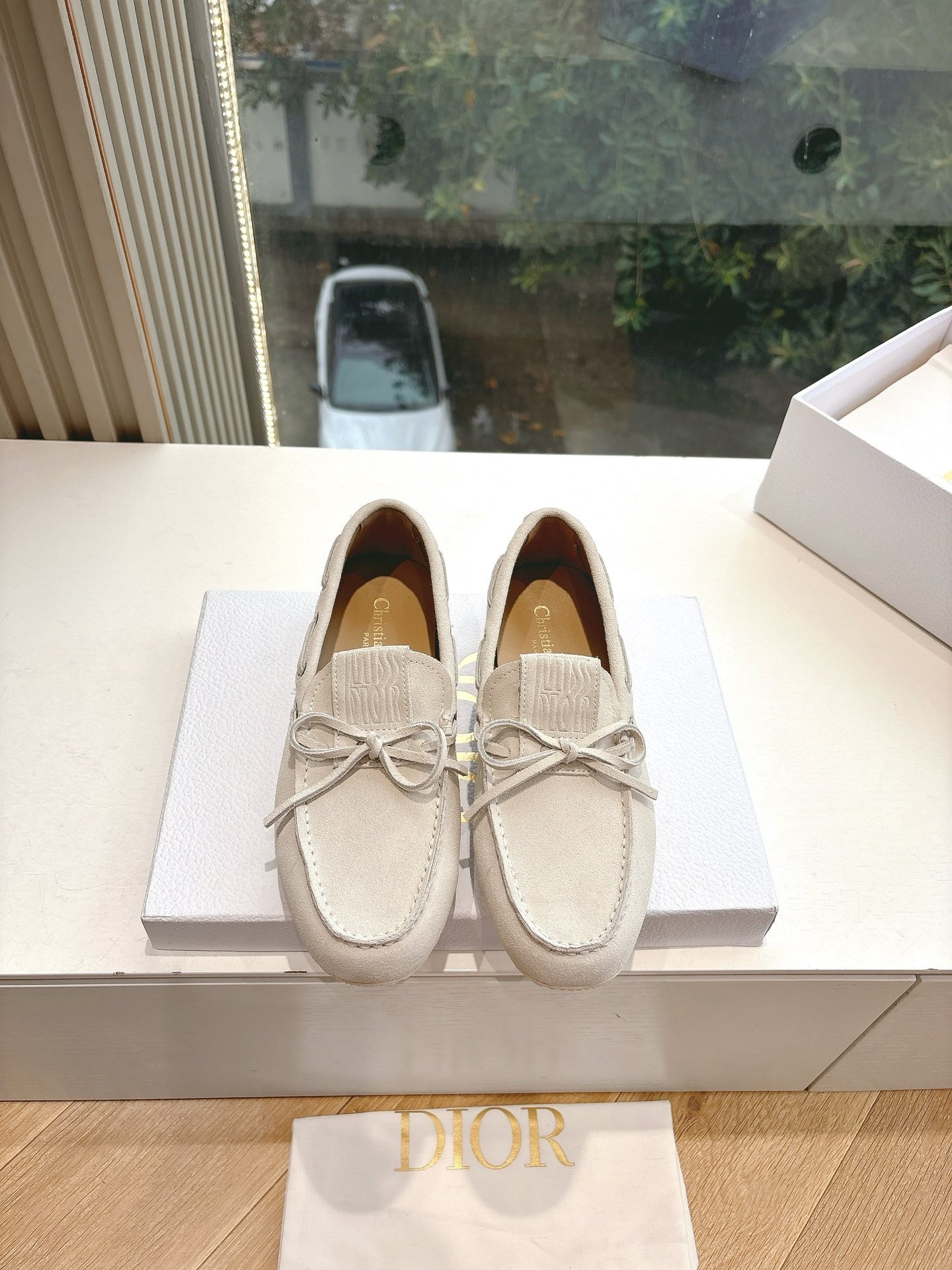 디* 2025 이른 봄 신상 로퍼