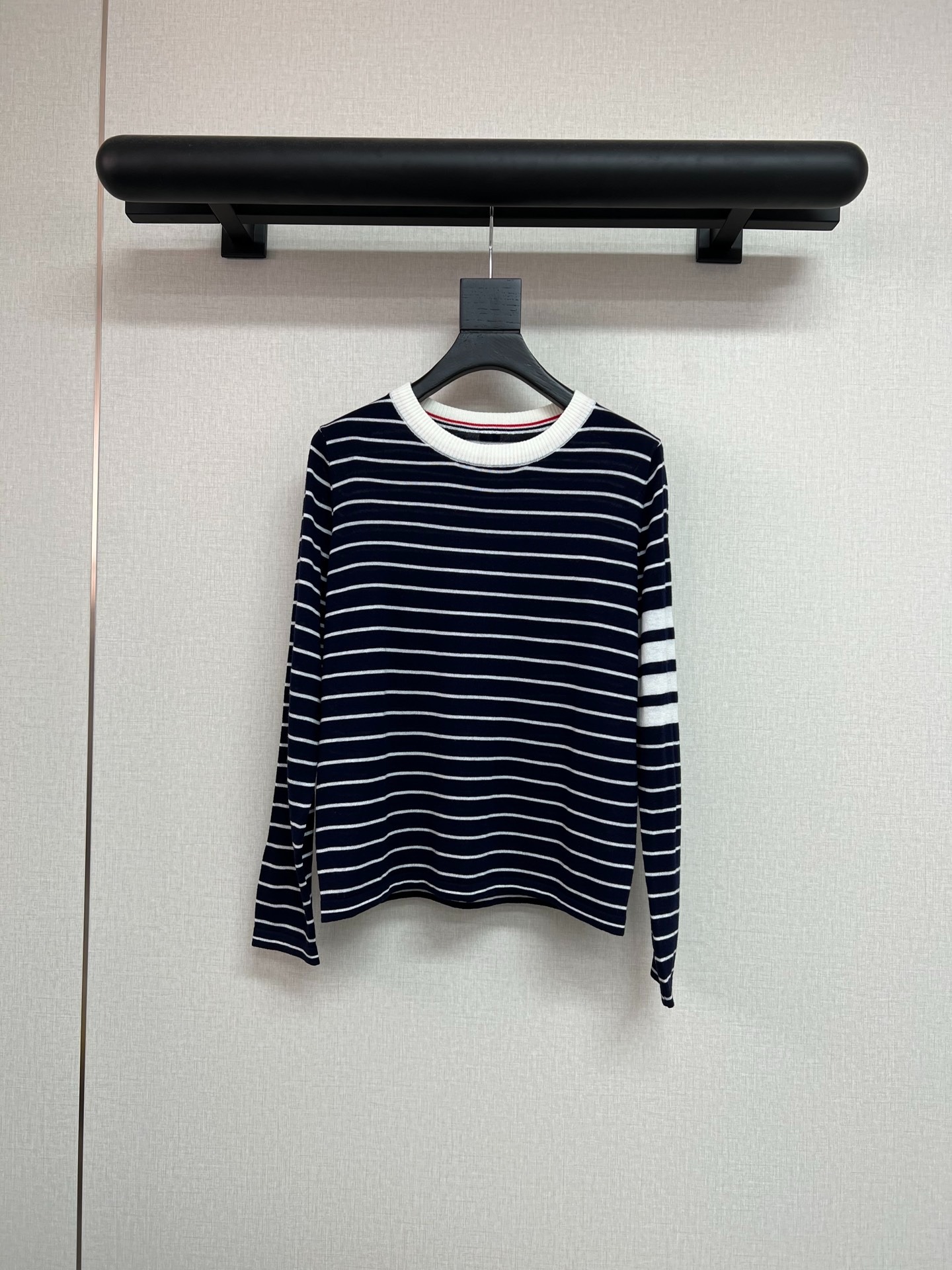 톰*라운 25 신상 클래식 스트라이프 니트