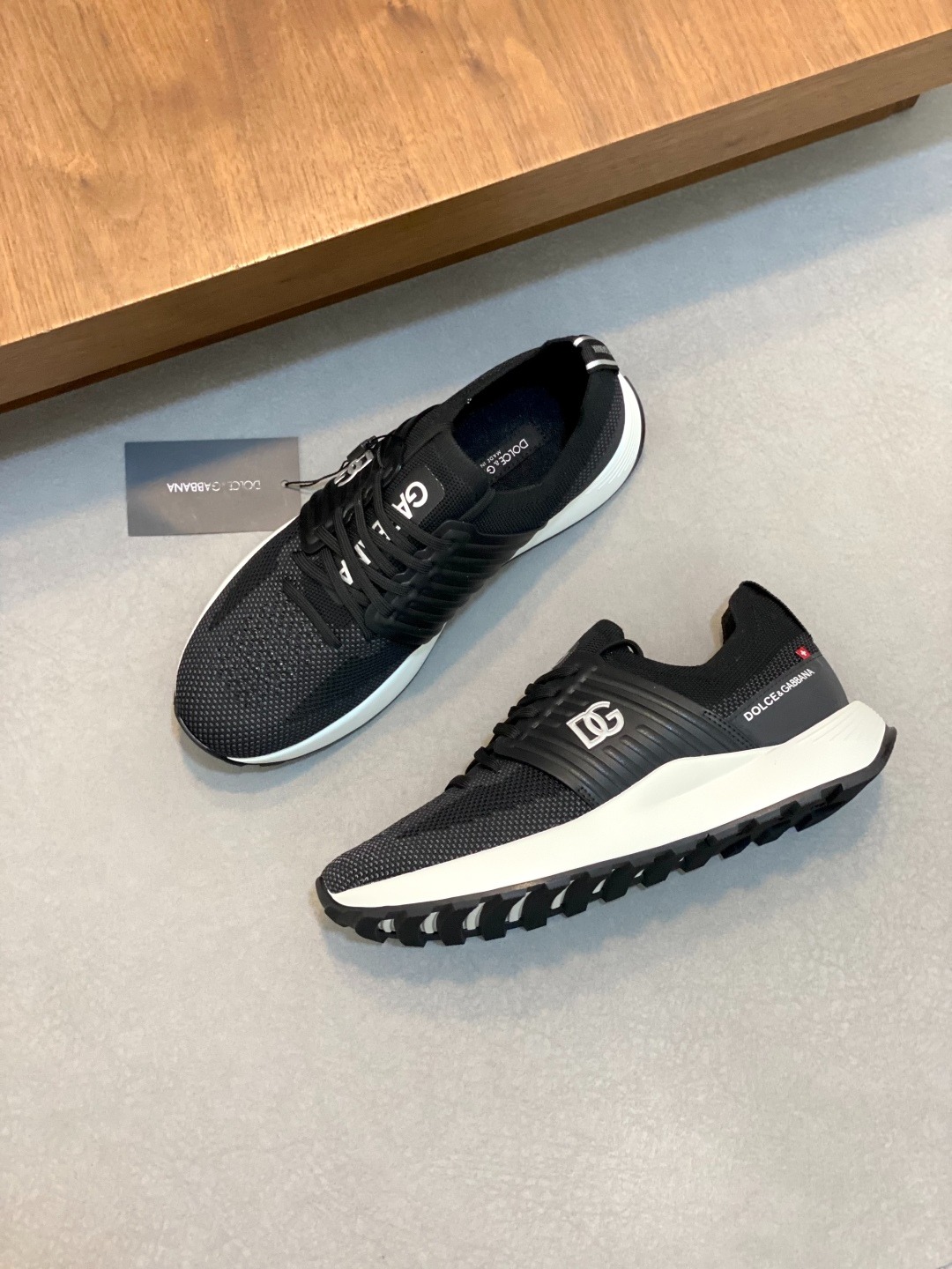 돌*앤가바나 신상 프리미엄 남성 캐주얼화