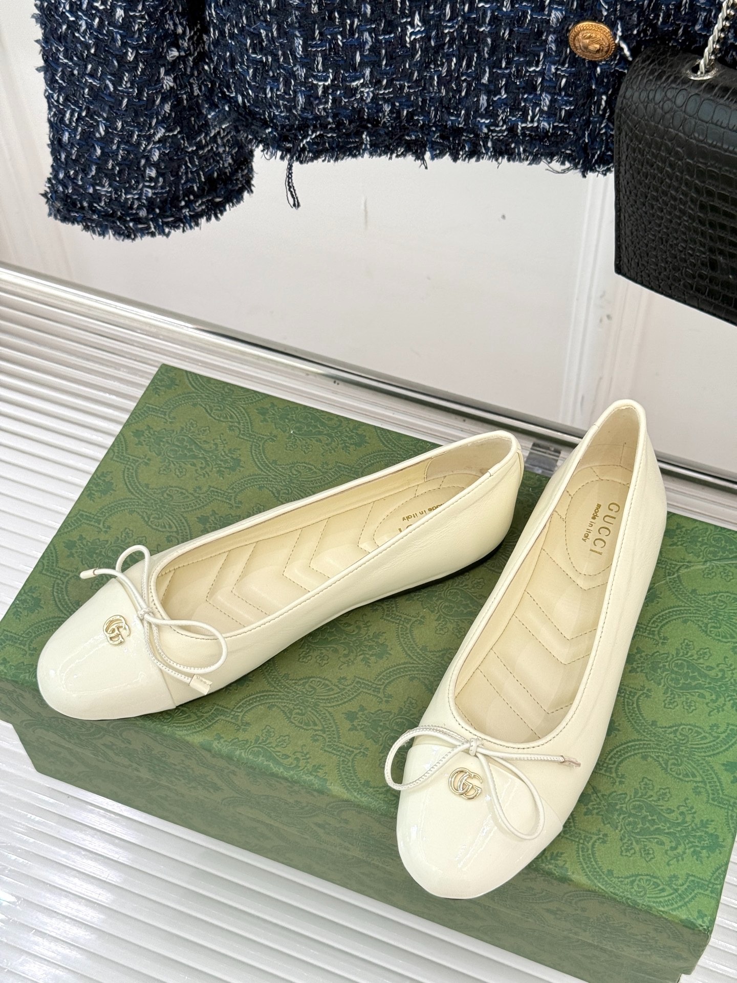 구* 클래식 더블 G 리본 플랫 발레 슈즈