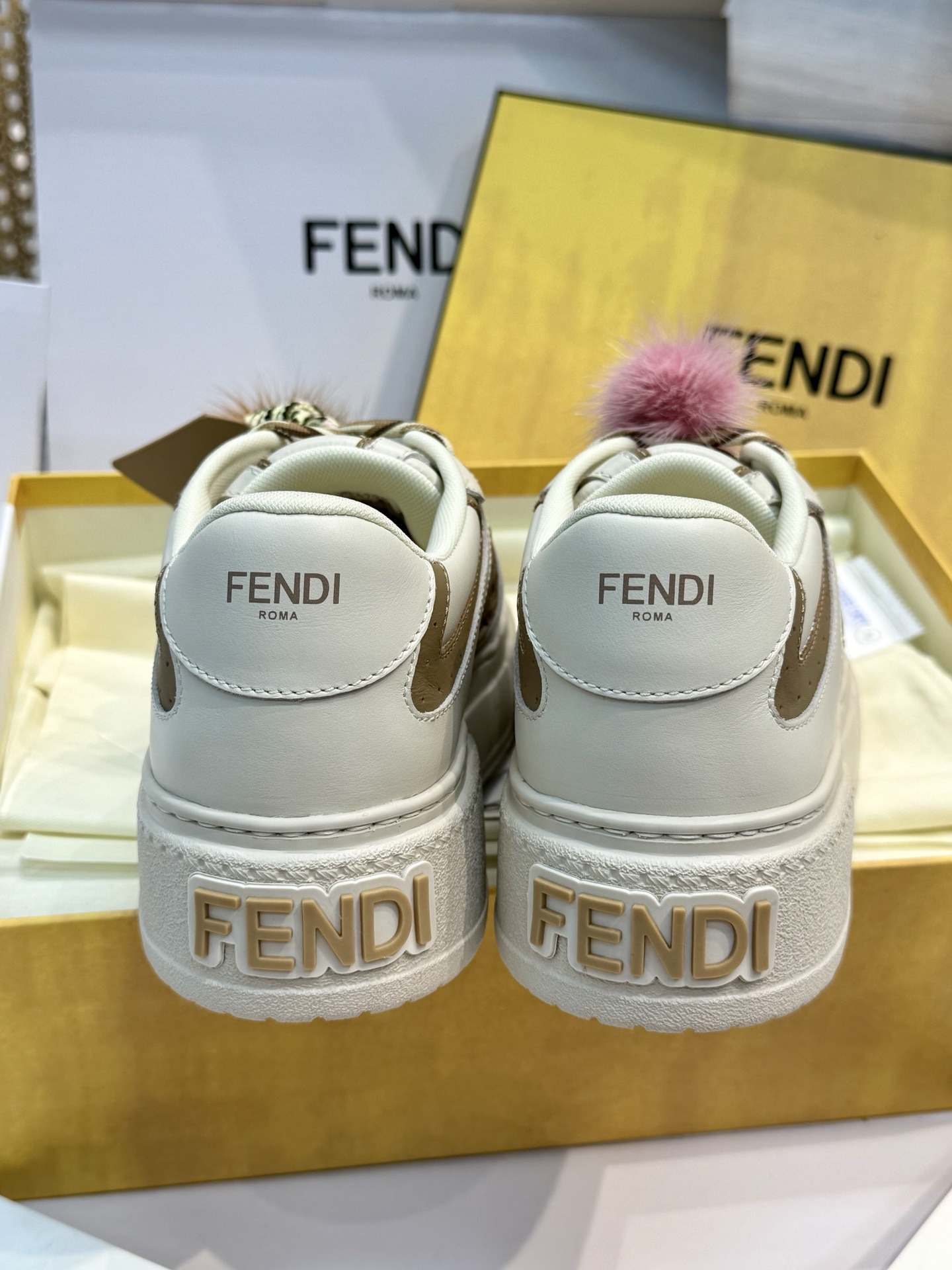 펜*  신상 통굽 플랫슈즈