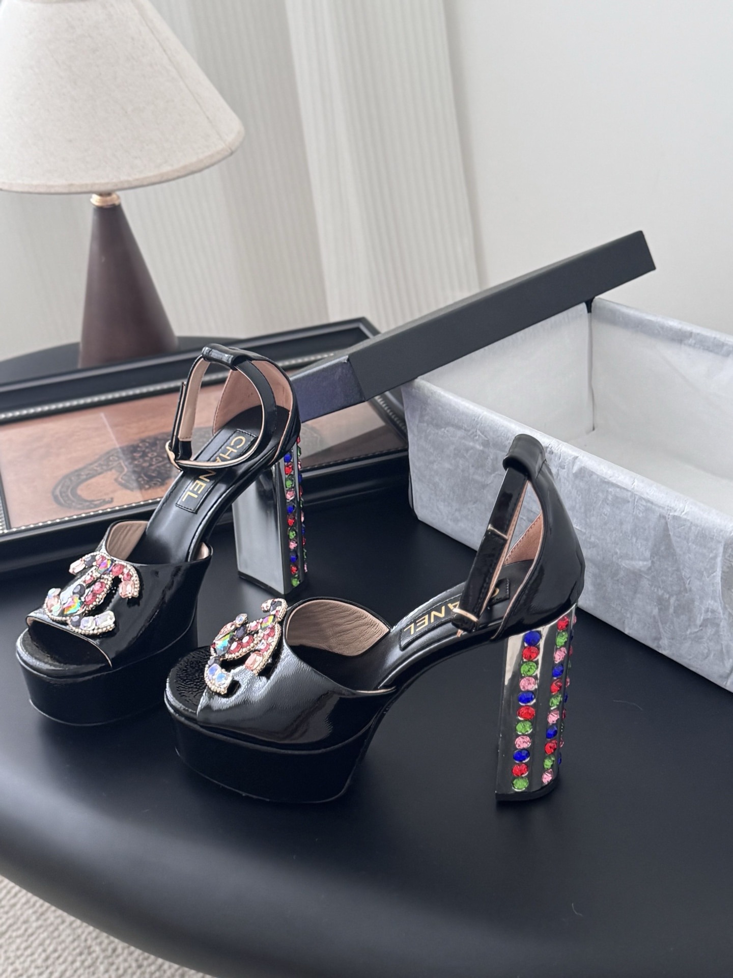 샤* 25K 이른 봄 플랫폼 핫피스 샌들