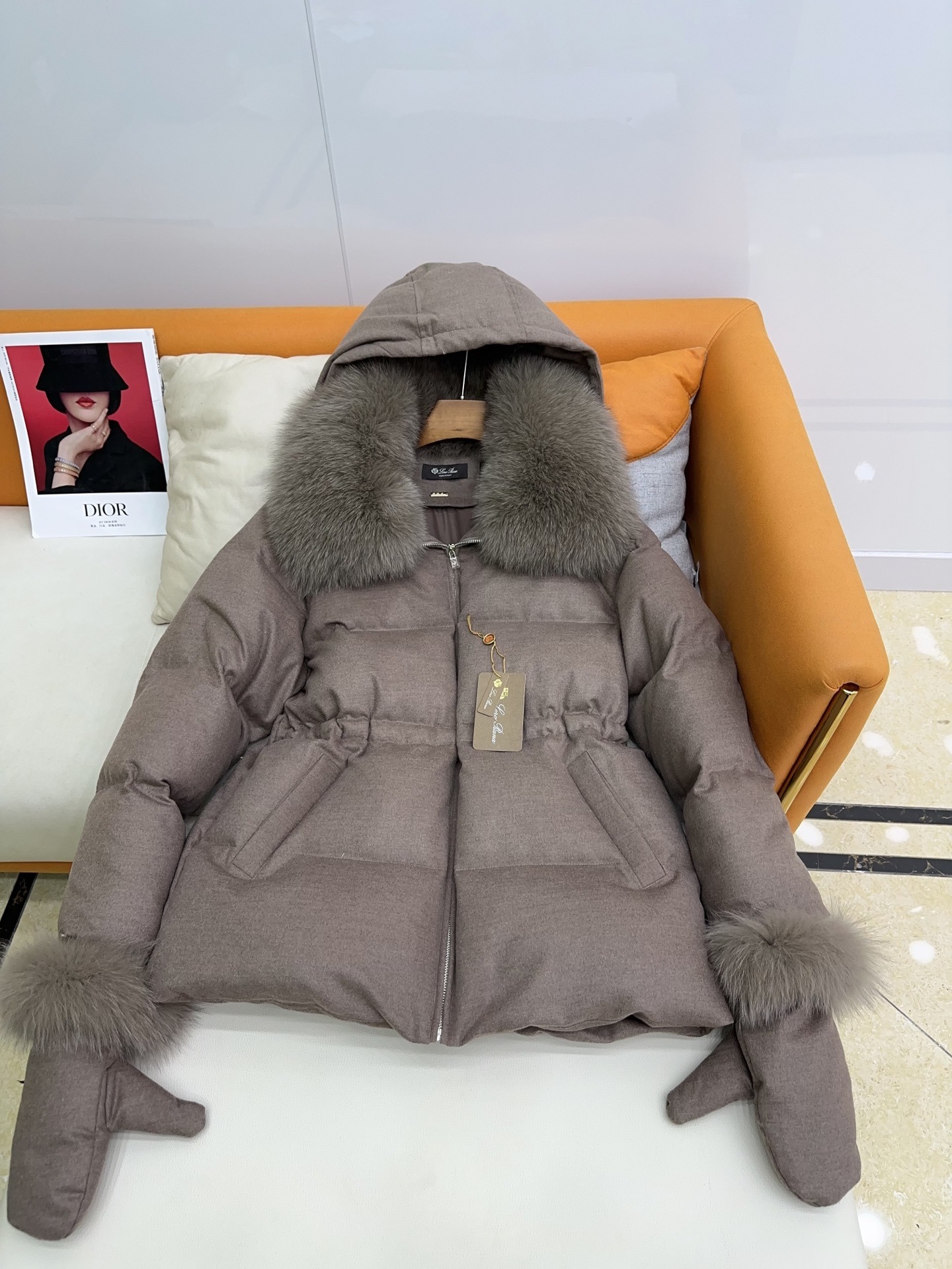 로*피아나 신상 구스 다운