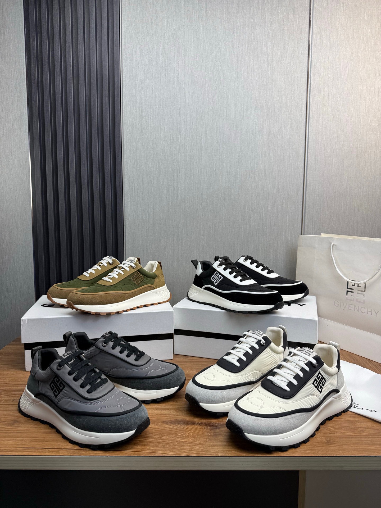 지*시 신상 남성 키높이 스니커즈