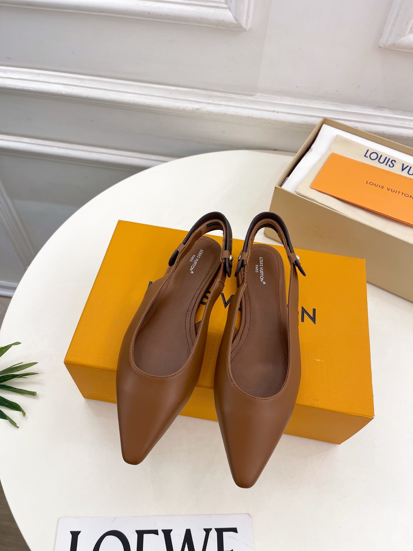 루*비통 25 신상 슬링백 힐