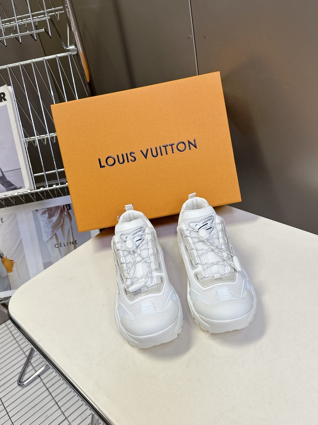 루*비통 25 최신 스니커즈