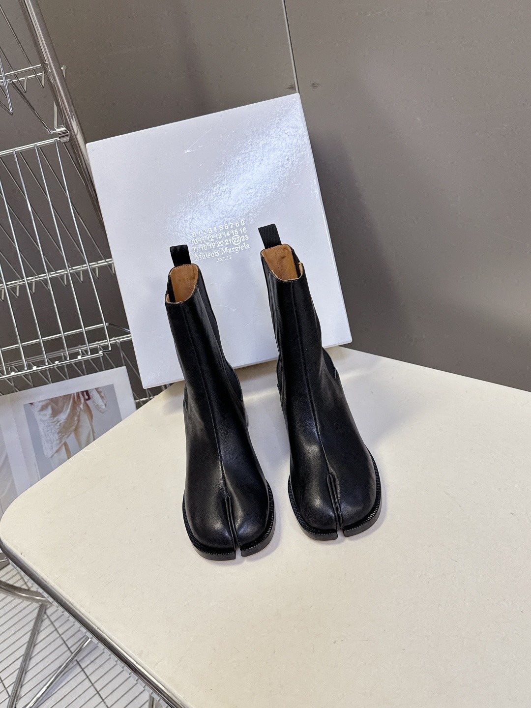 메*마르지엘라 신상 빈티지 앵클부츠