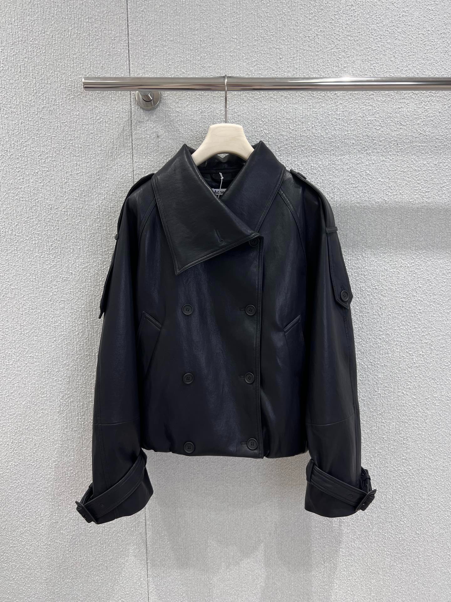 아*네 스튜디오 25FW 신상 빈티지 빅 터틀넥 가죽