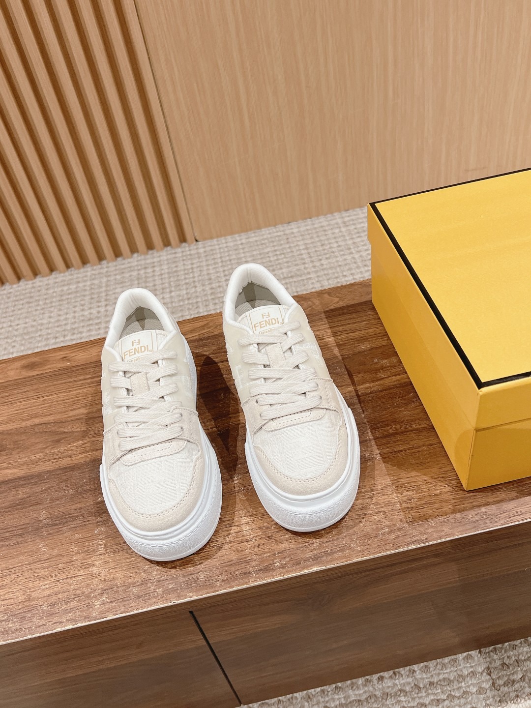 펜* 신상 뉴 통굽 스니커즈