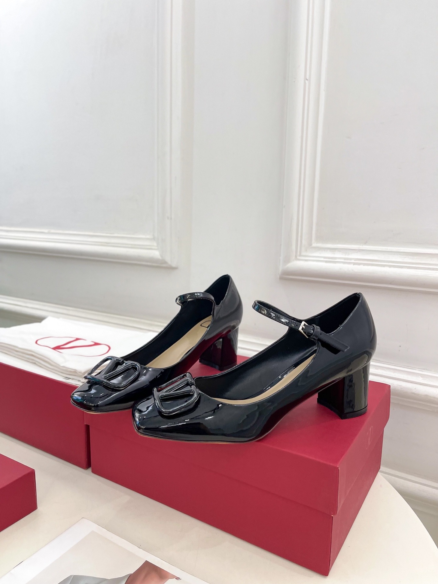 발*티노 2025ss 신상 메리제인 힐