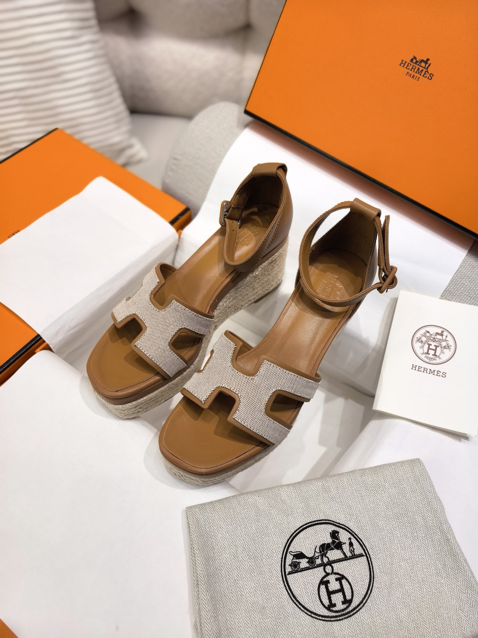 에*메스 2025 엘다 에스파듀