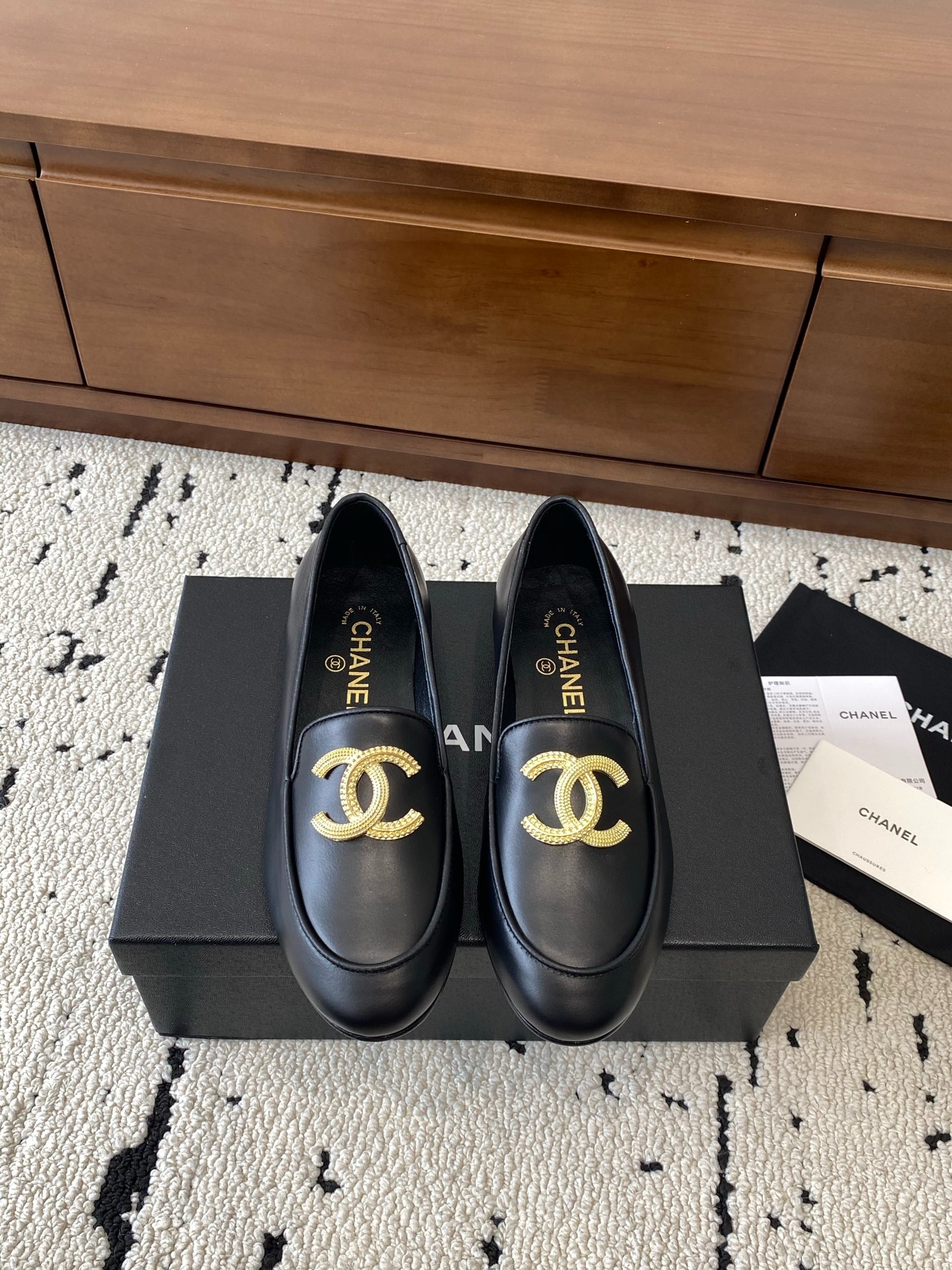 샤* 25C 가을/겨울 신상 스틸레토 플랫