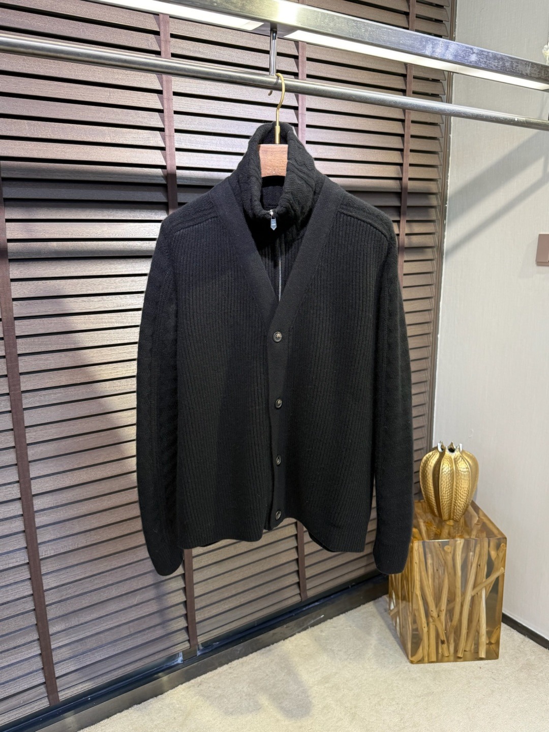 Her&Ema FW2025 신상 터틀넥 니트