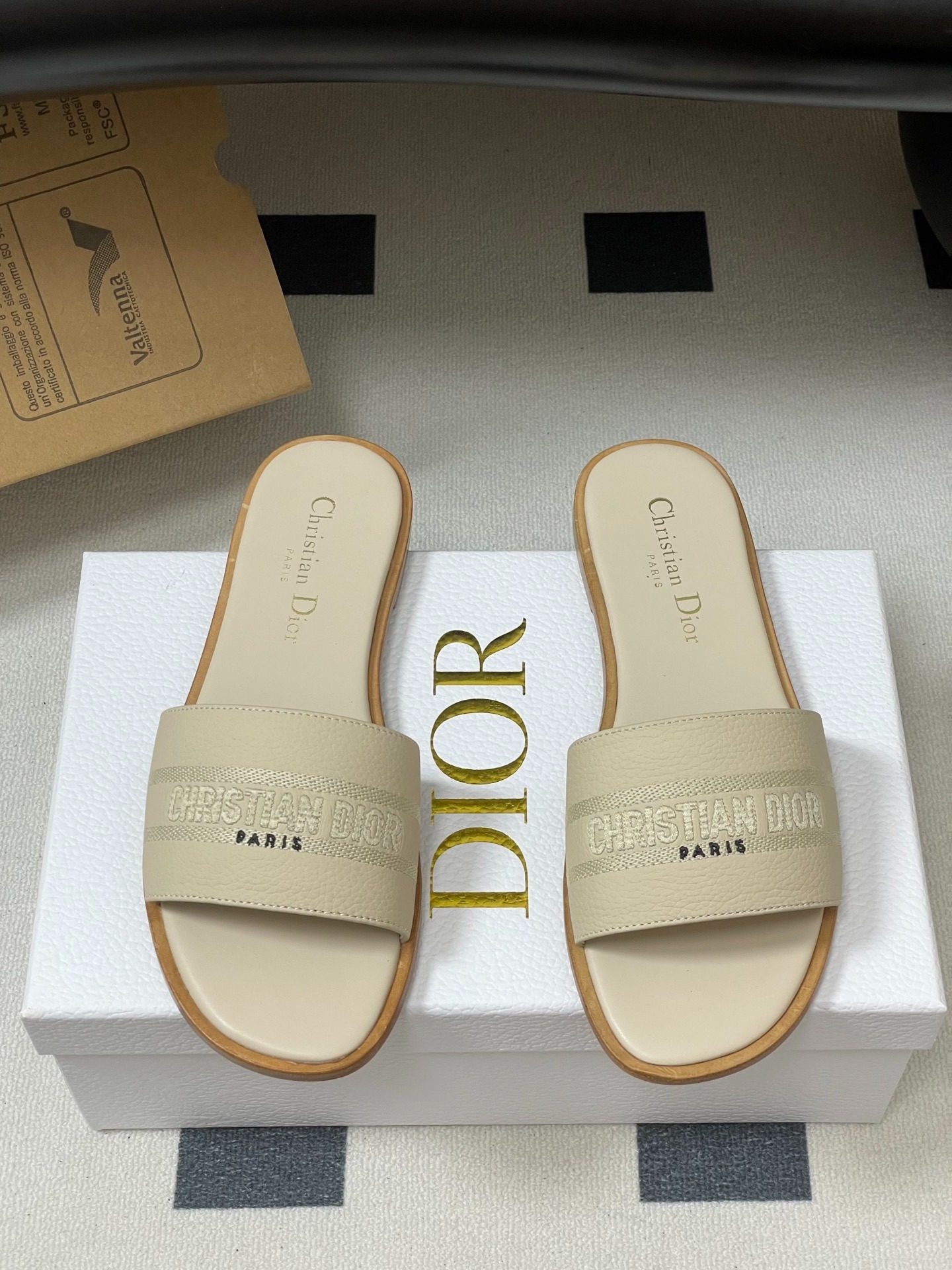 디* 25ss 봄여름 신상 Di-Dway 스트랩 슬리퍼