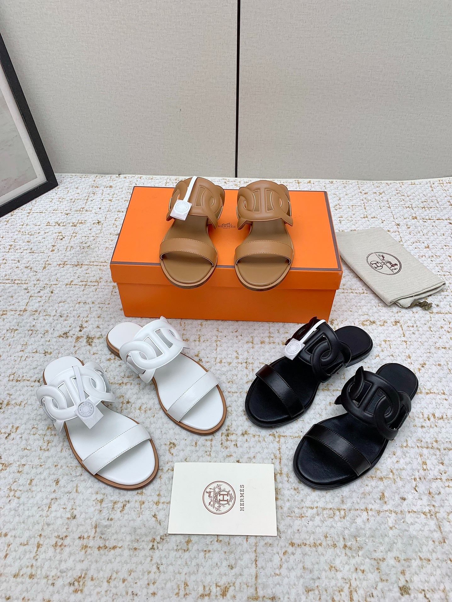 에*메스 2025 여름 신상 슬리퍼