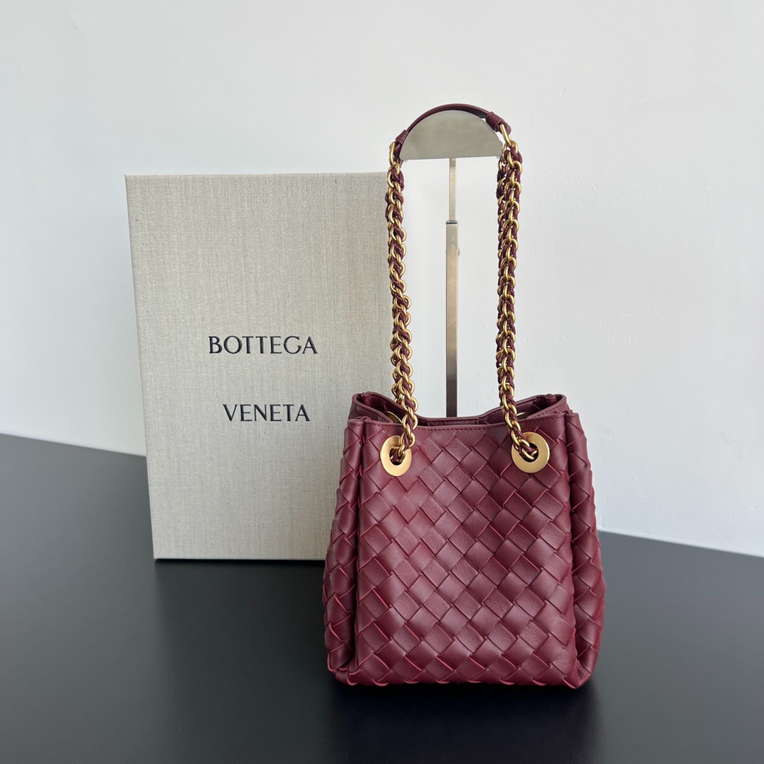 보*가 베네타 스몰 체인 파라슈트 백