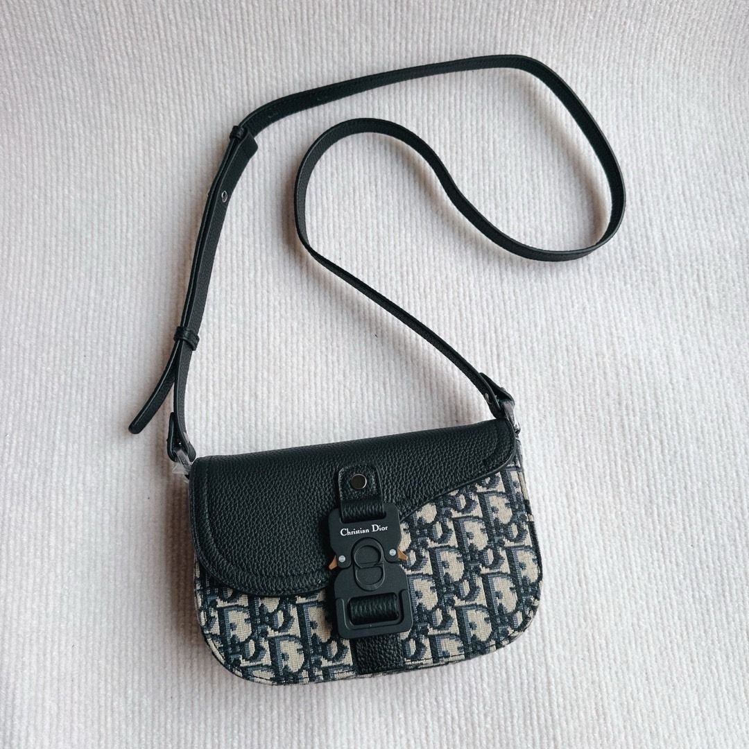 디올 Oblique 미니 새들 메신저 백