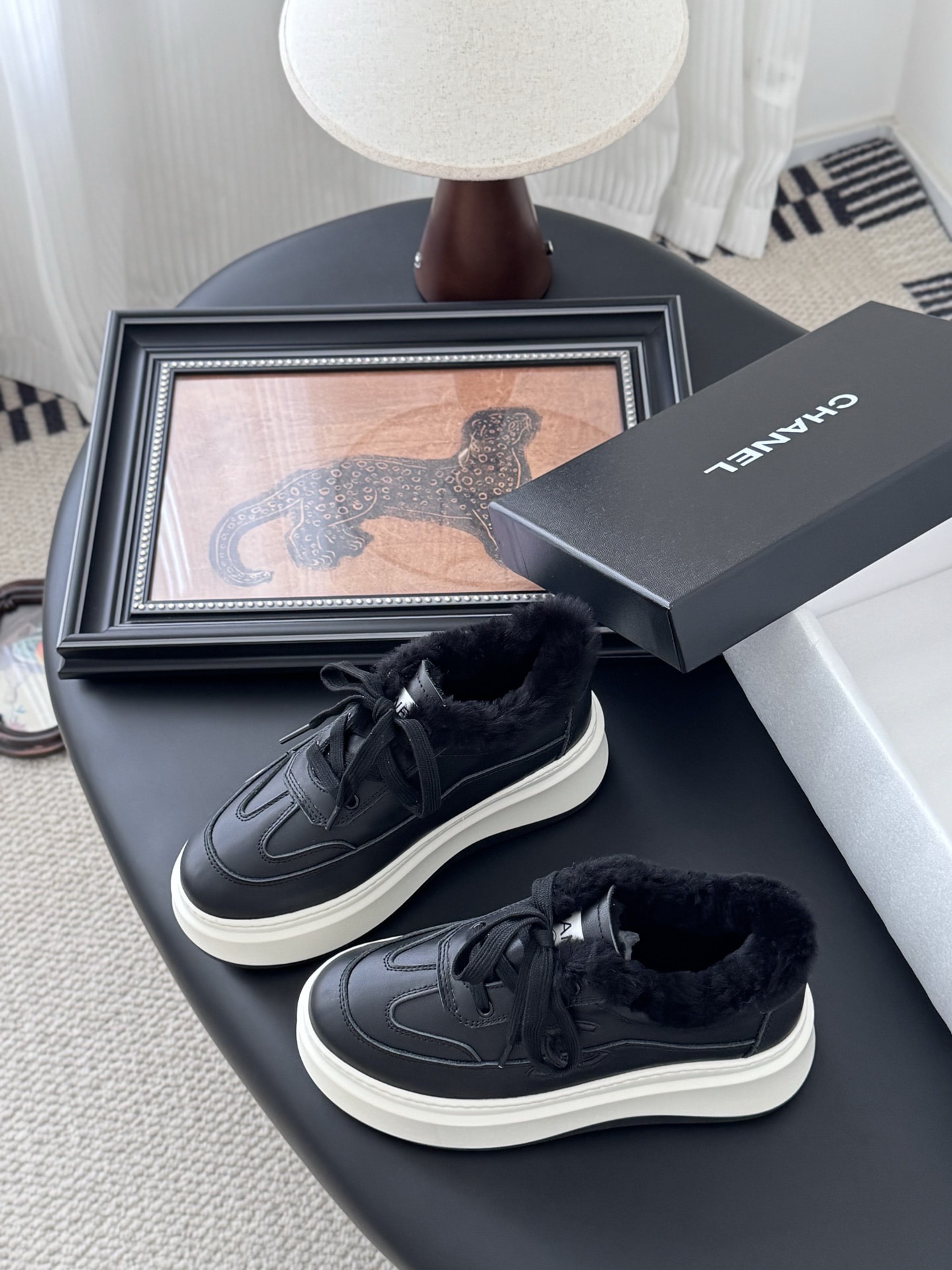 샤* 양털 통굽 스니커즈