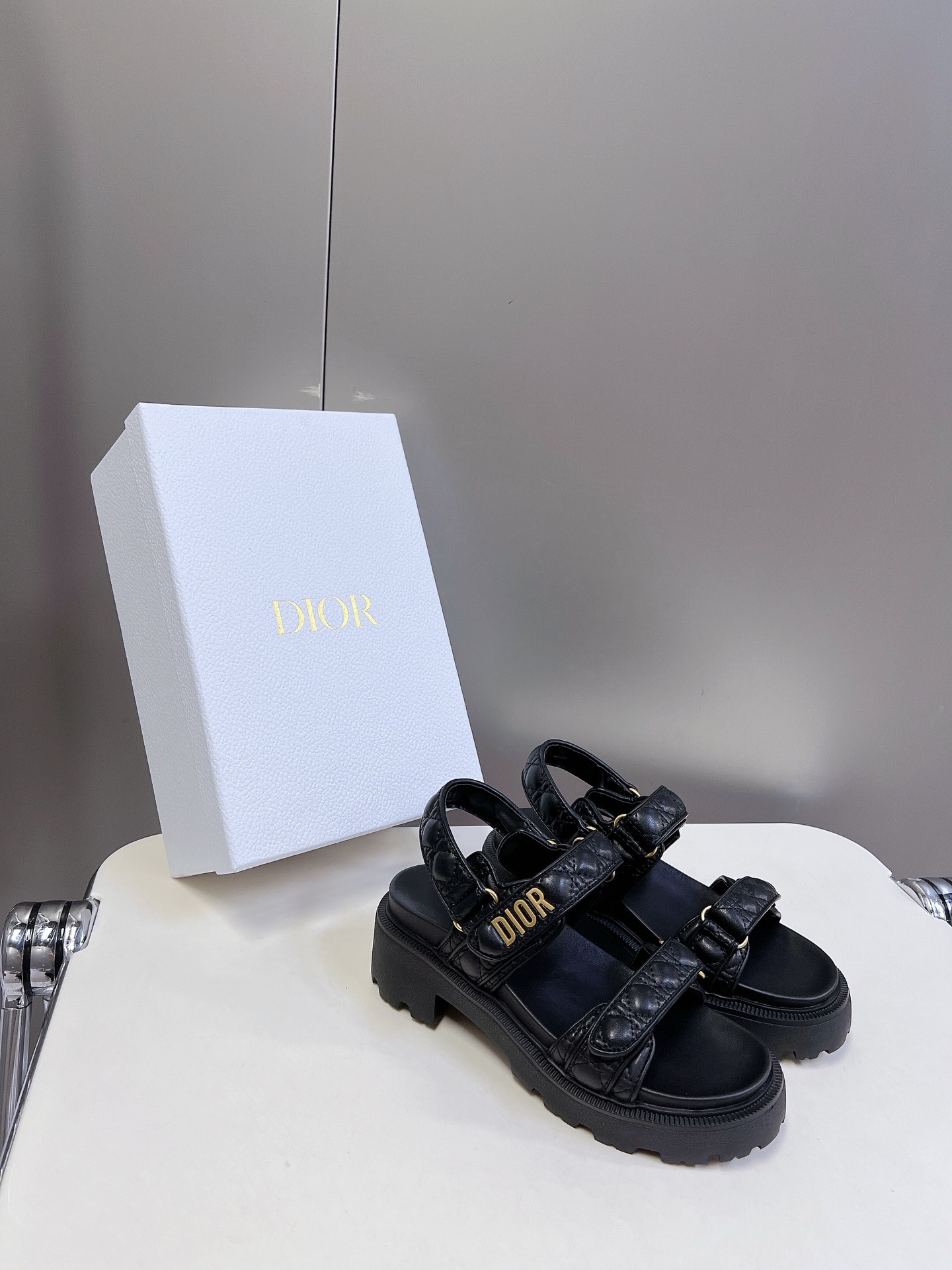 디* 봄여름 최신 벨크로 샌들