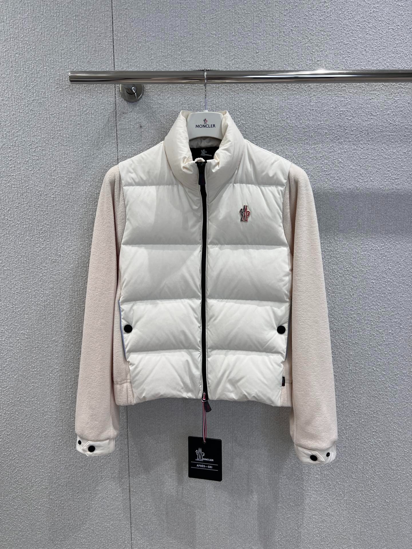 몽*레어 25FW 신상 패치형 패딩