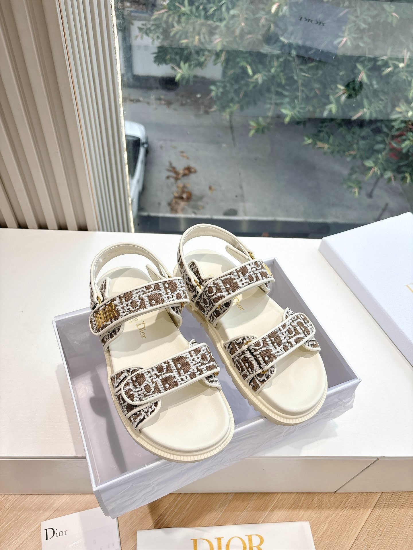 디* 25 이른 봄 신상 뮬 샌들