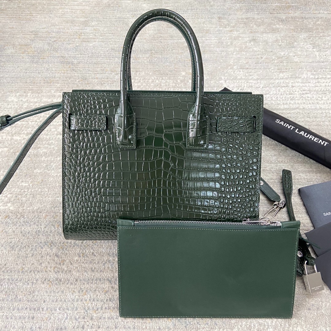 입생로랑 클래식 삭드 주르 나노백